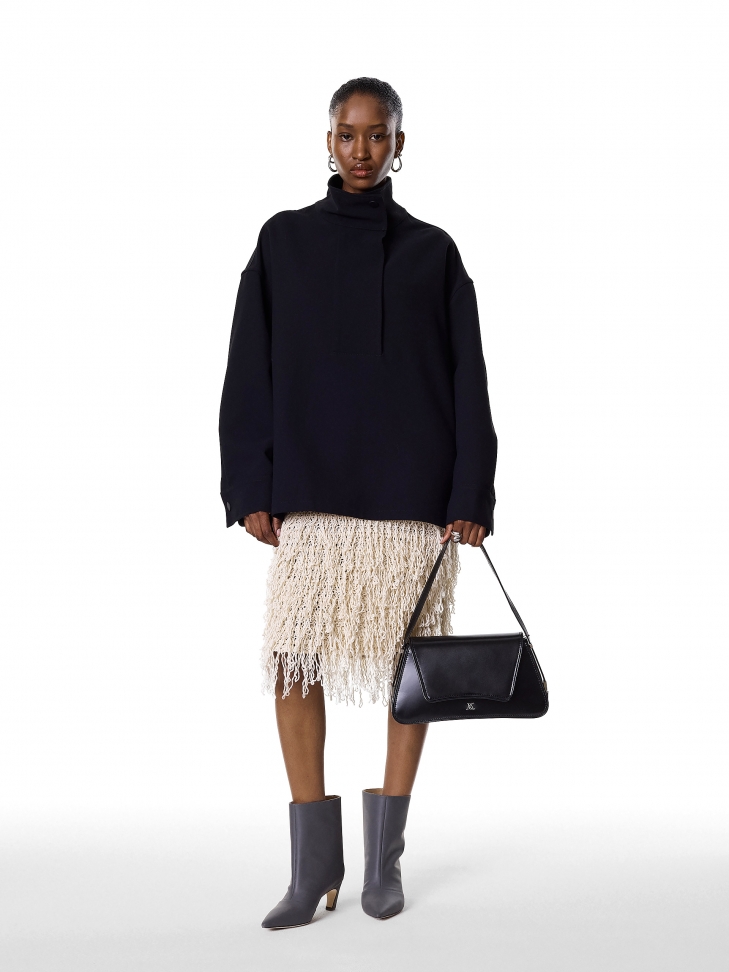 Torebka z ótkim paskiem na ramię