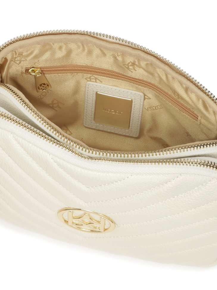 Mała biała torebka na pasku