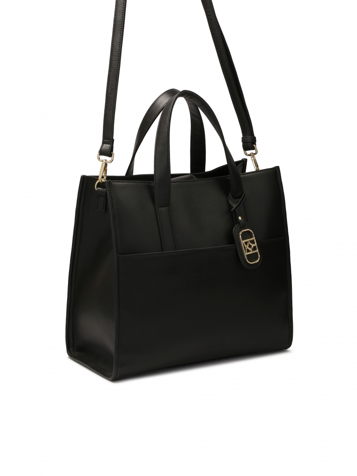 Duża torebka z rączkami i paskiem