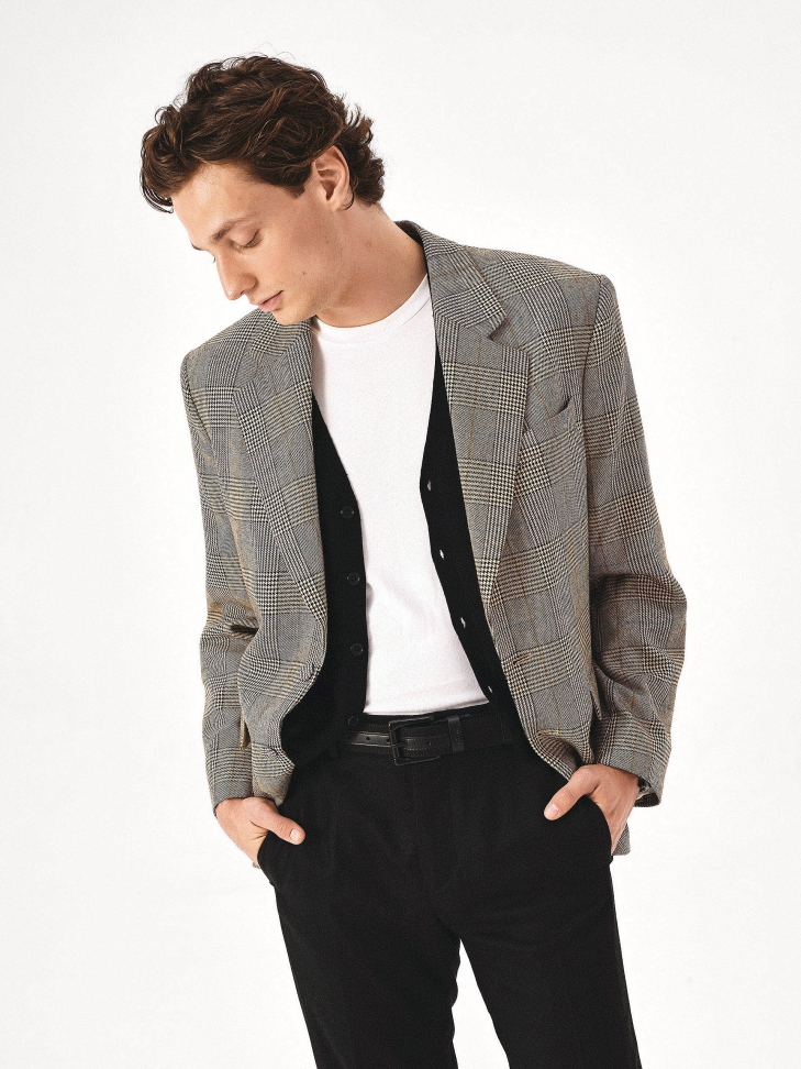 Czarny pasek z tkaniny