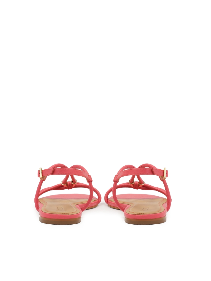 Płaskie skórzane sandały z ozdobą