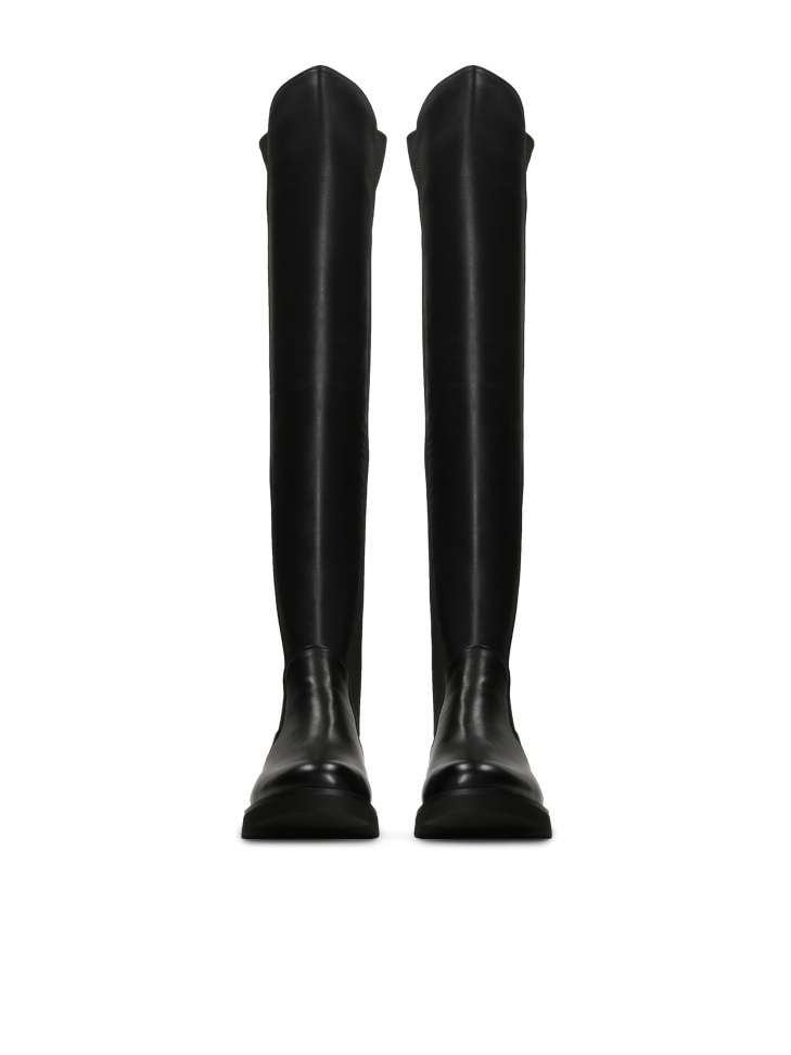 Czarne muszkieterki z łączonych materiałów