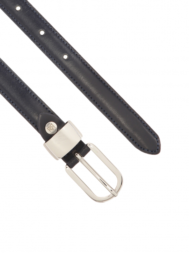 Wąski granatowy pasek ze srebrną klamrą