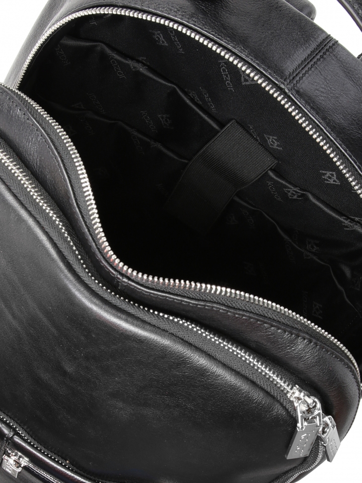 Czarny plecak męski