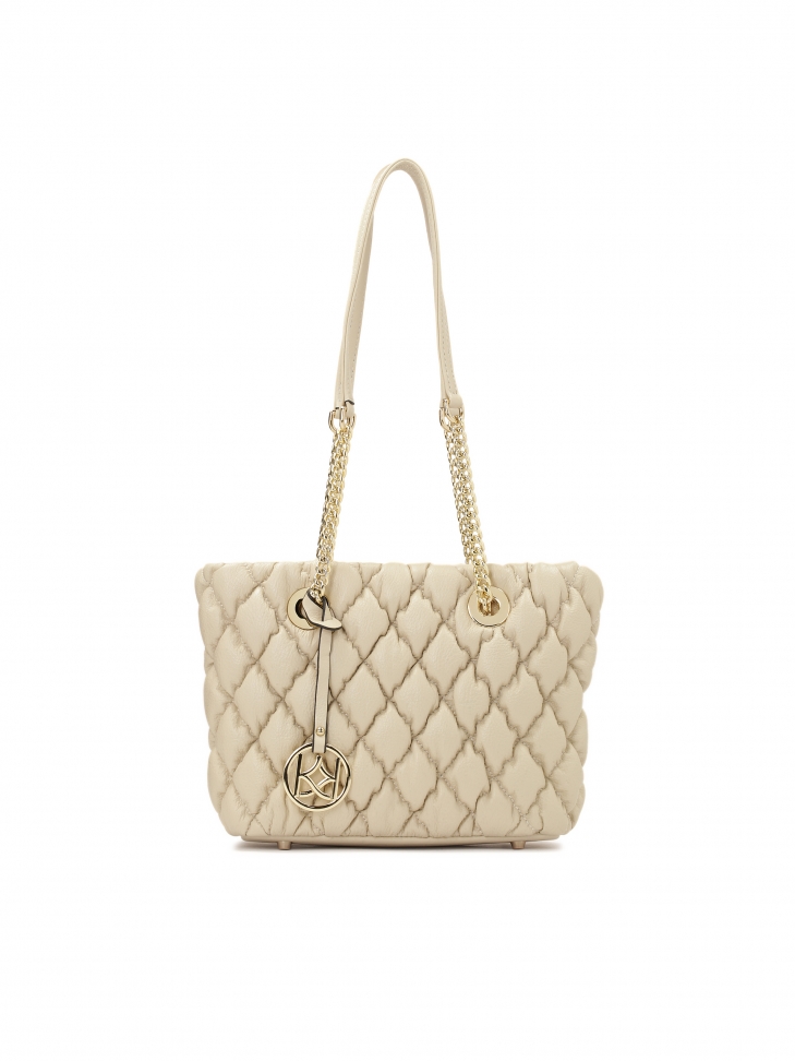 Nieduża torebka na ramię z miękkiej pikowanej skóry