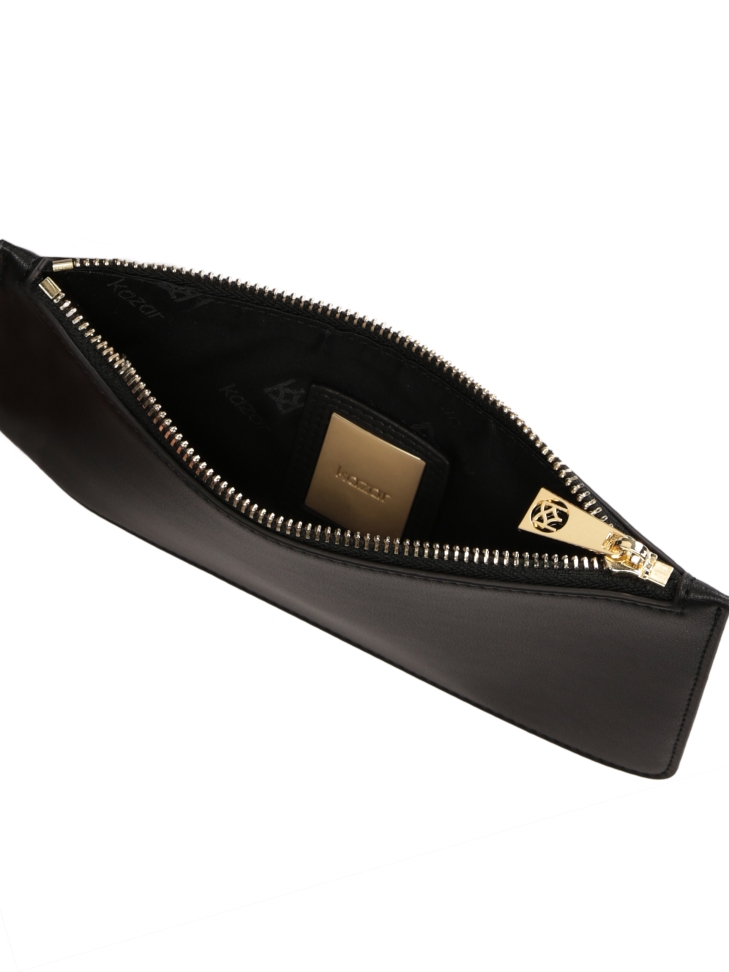 Duża czarna torebka w tłoczony wzór