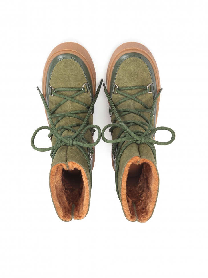 Zielone trzewiki damskie ze skóry z luźną sznurowaną cholewką