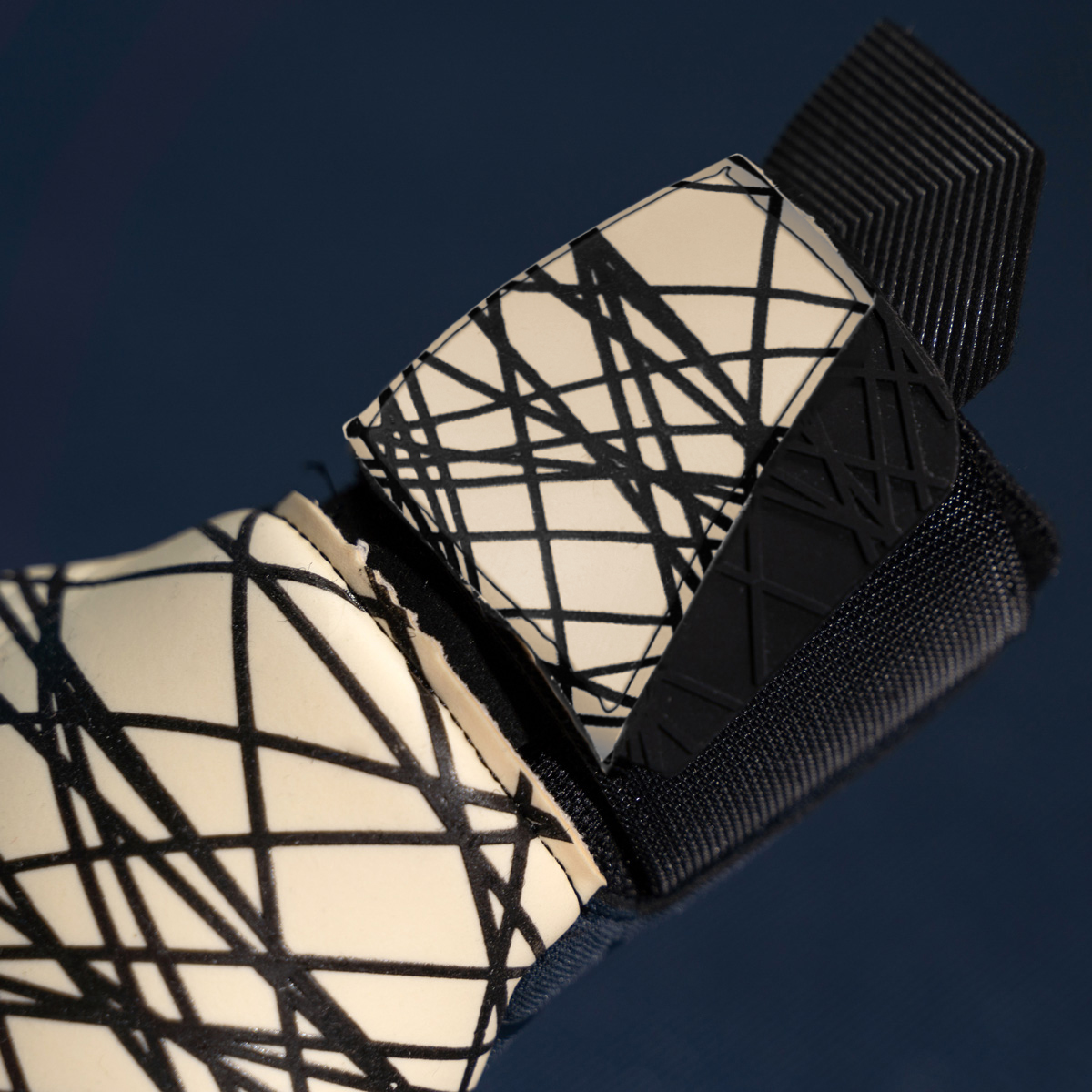 Prediction Ultragrip SC Goalkeeper Gloves