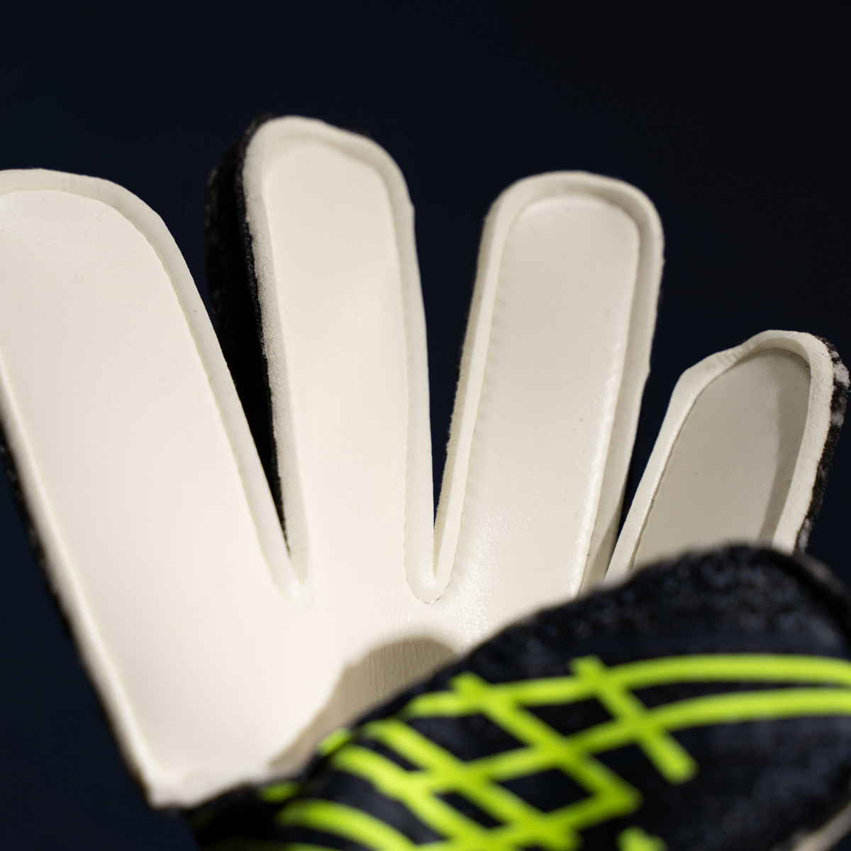 Prediction Starter Soft Goalkeeper Gloves