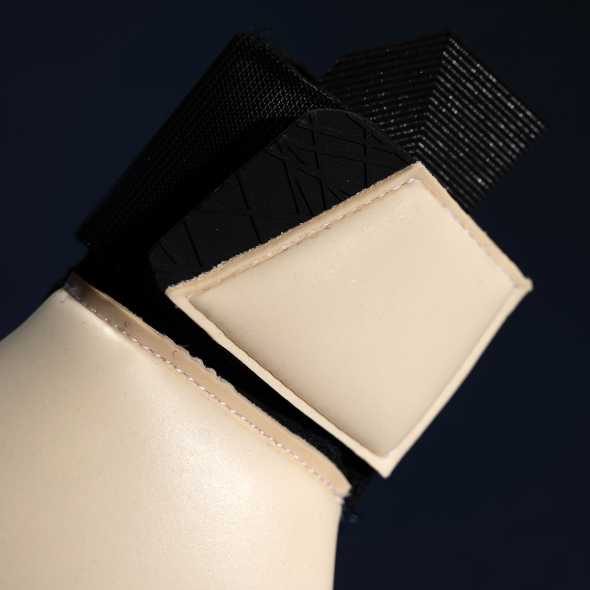 Prediction Flex HN Goalkeeper Gloves