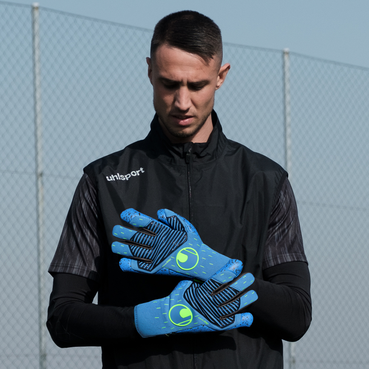 uhlsport AQUAGRIP HN Goalkeeper Gloves