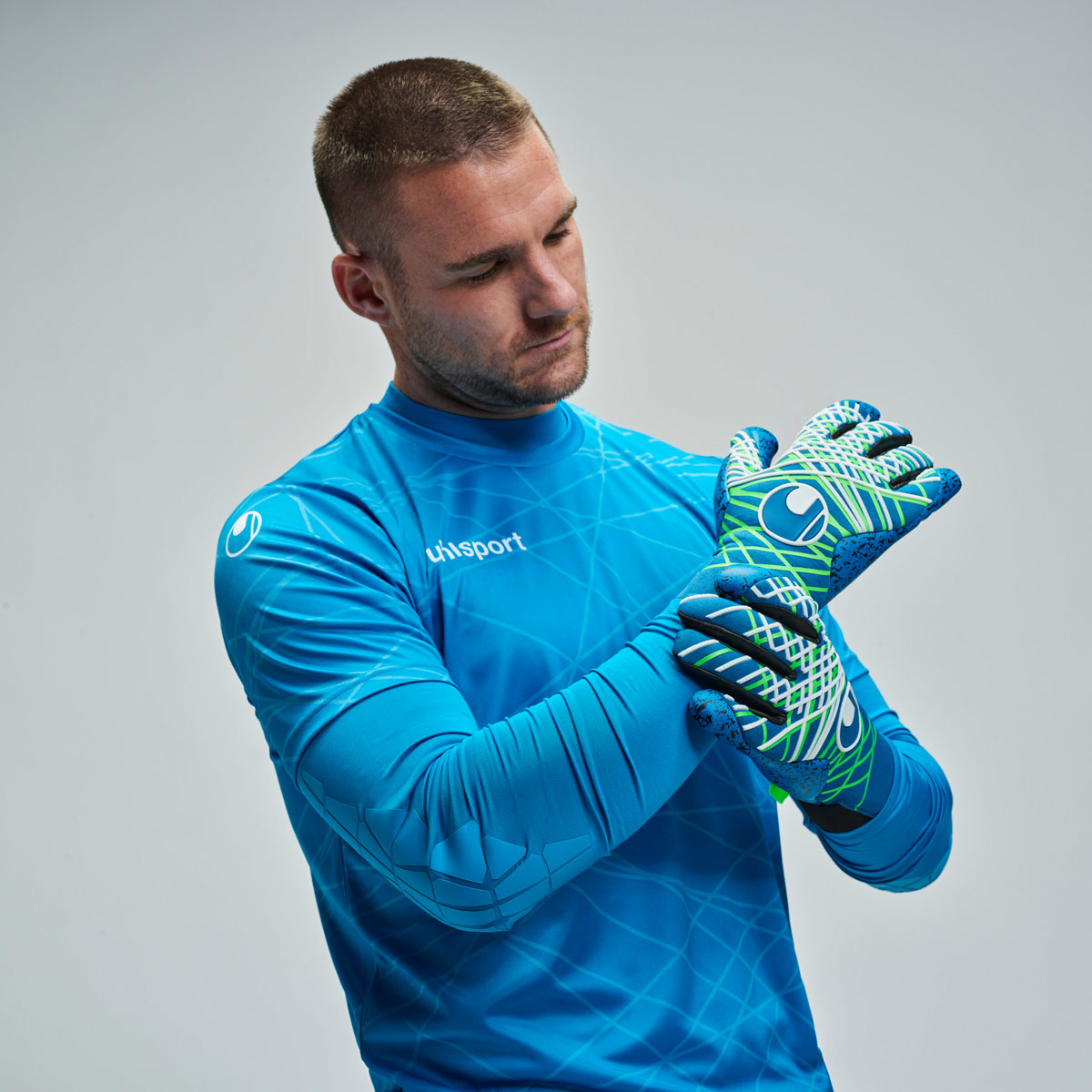 uhlsport Aquagrip HN Goalkeeper Gloves
