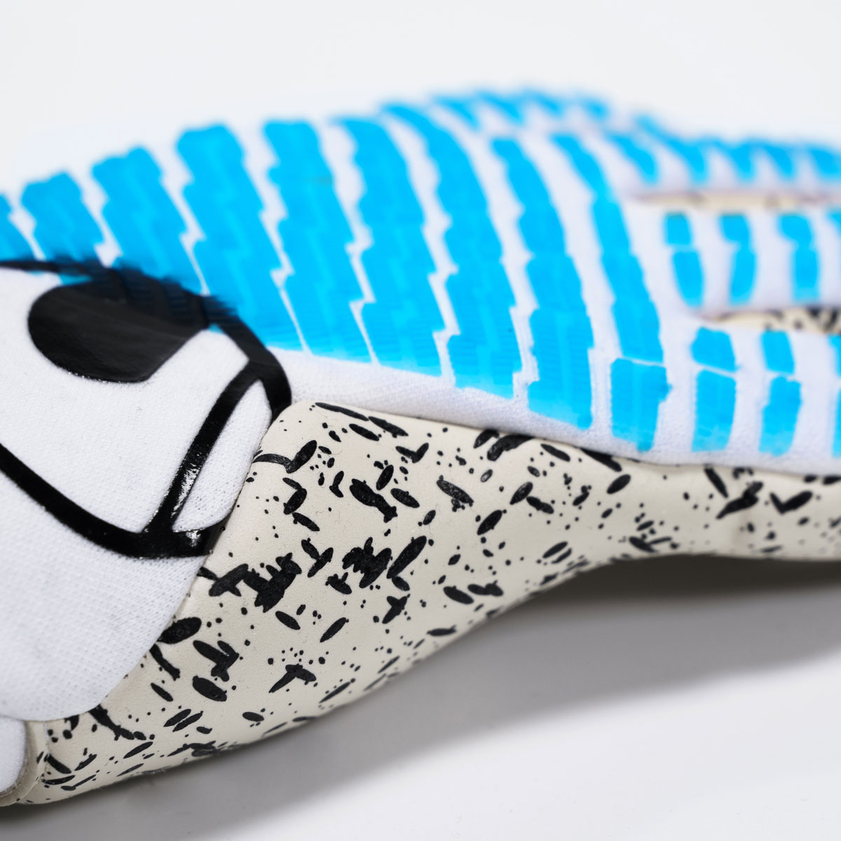 FM Cybertec Supergrip+ Finger Surround