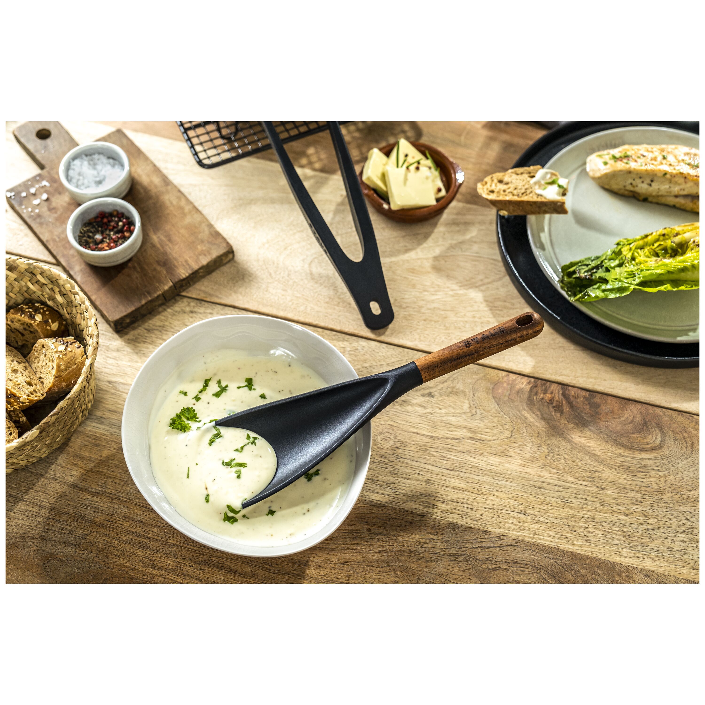 Staub                        Mehrzwecklöffel, 30 cm, Silikon