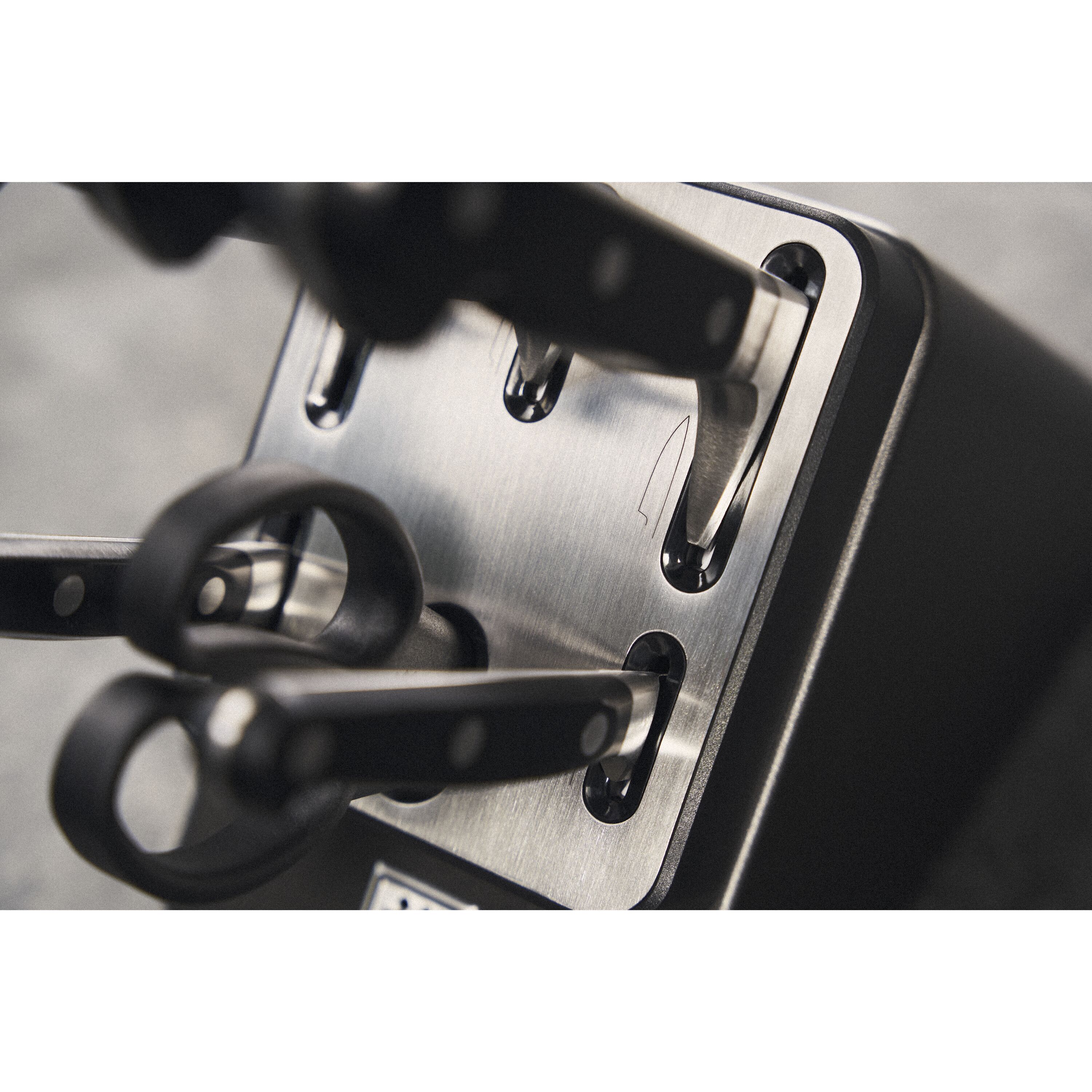 ZWILLING        Professional S                7-tlg, Selbstschärfender Messerblock, Anthrazit