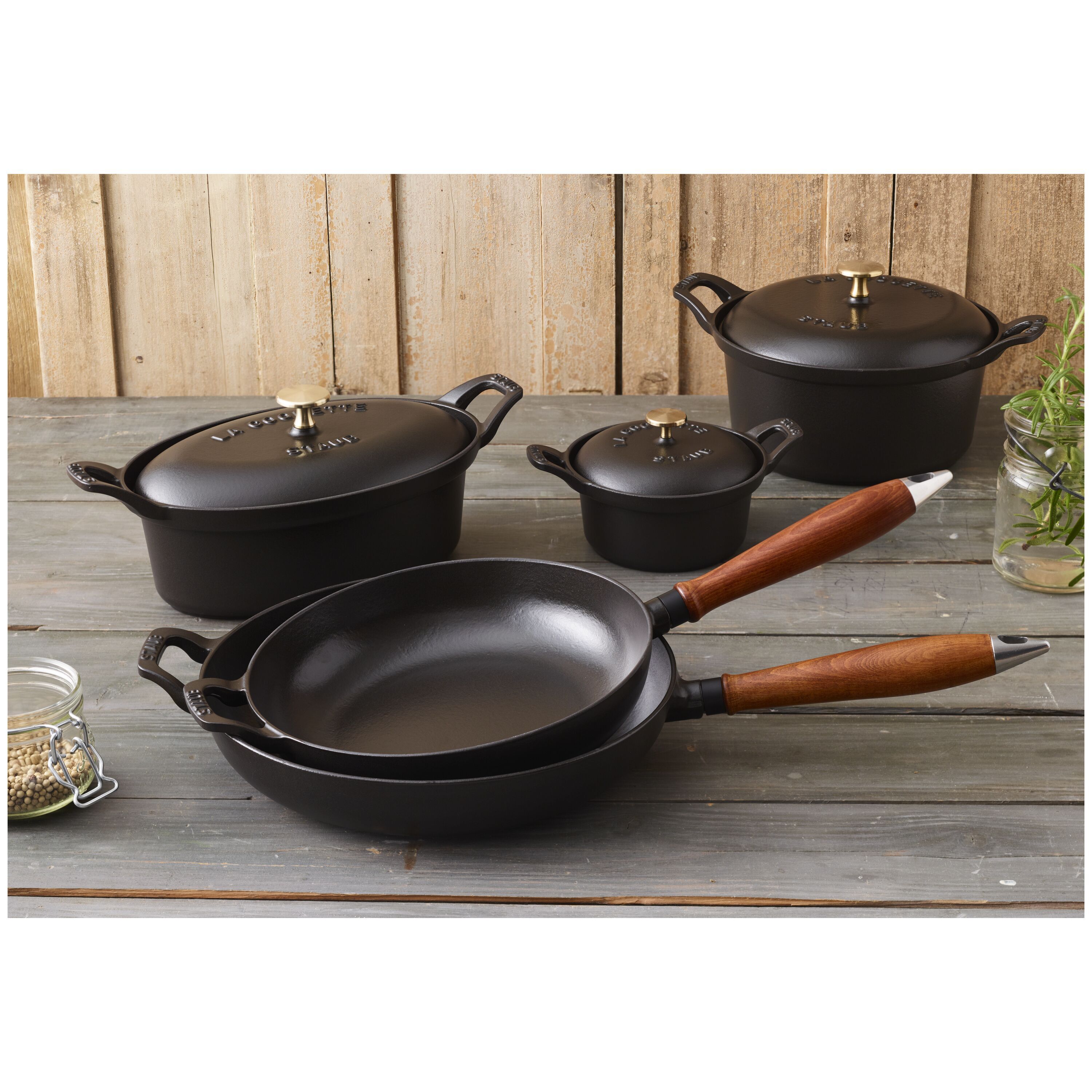 Staub        Pans                Bratpfanne mit Holzgriff 28 cm, rund, Schwarz, Gusseisen