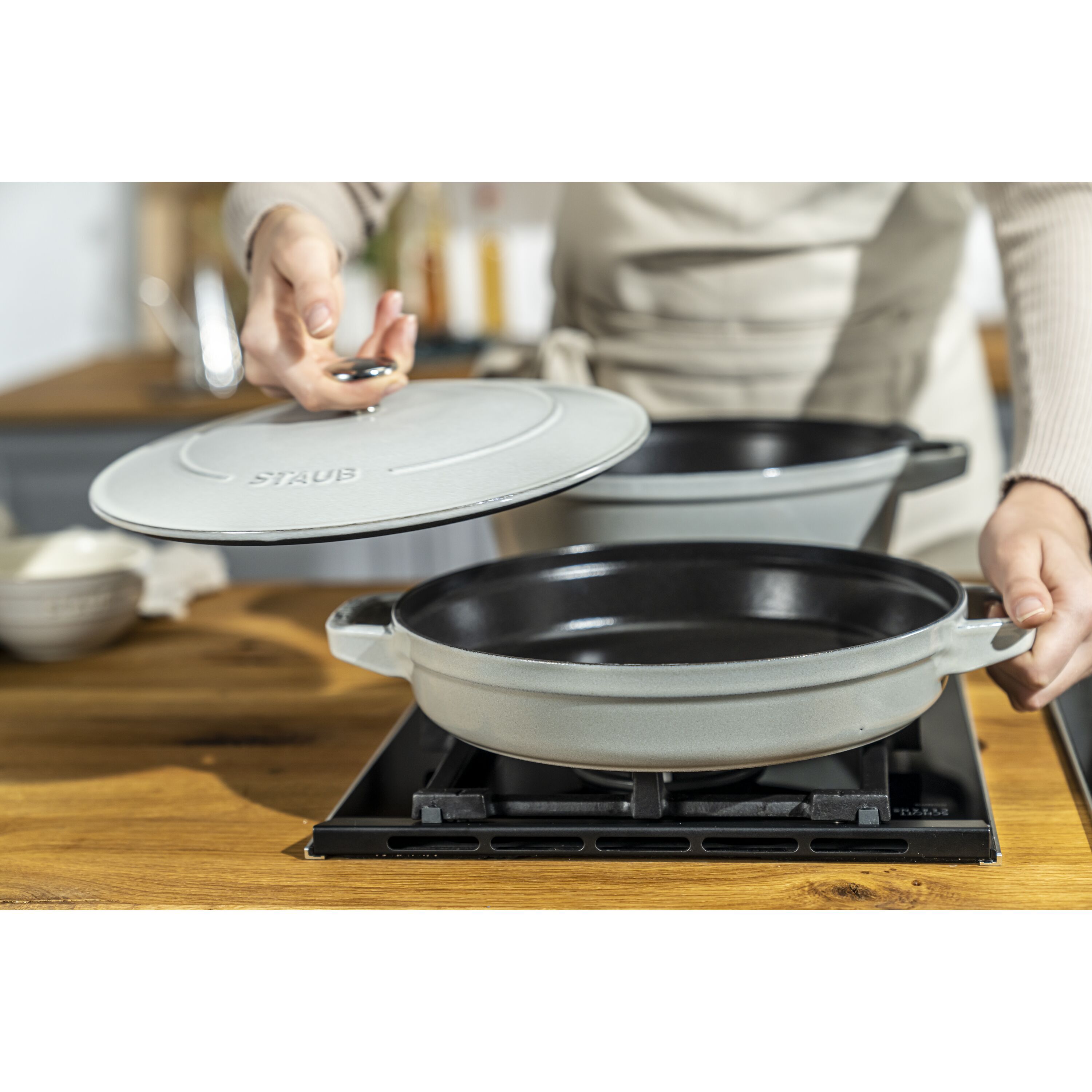 Staub        Stackable Set                Kochtopfset Stackable 2-tlg, rund, Weisser Trüffel, Gusseisen