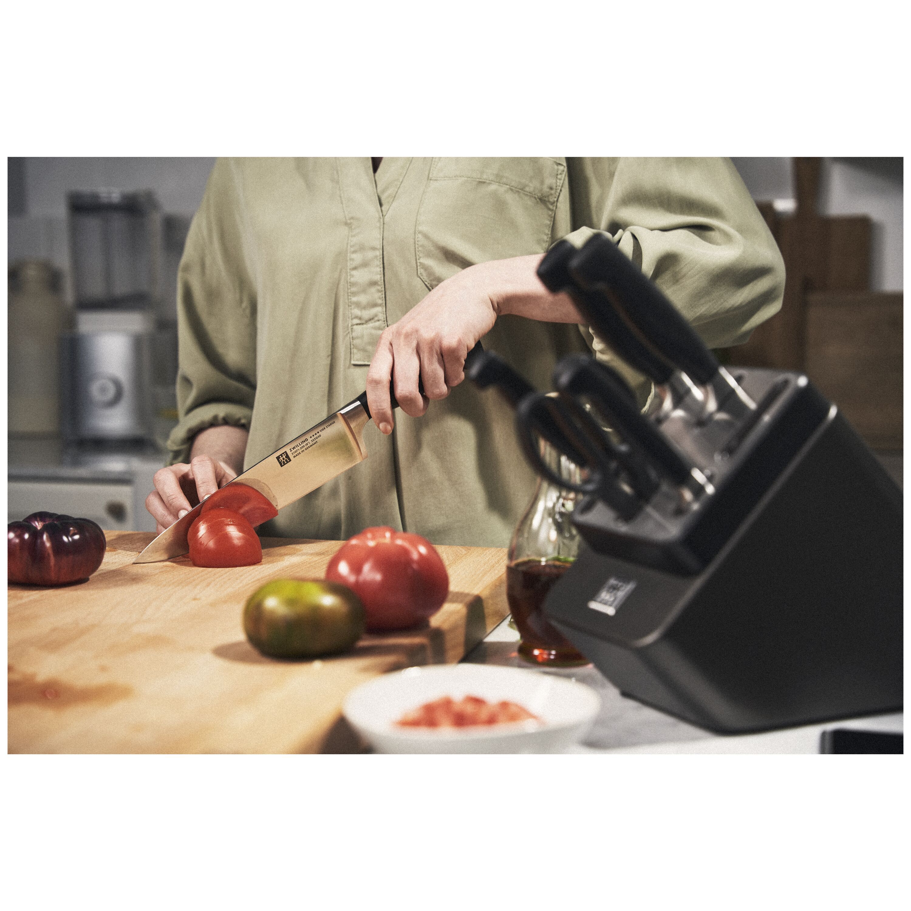 ZWILLING        **** VIER STERNE                7-tlg, Selbstschärfender Messerblock, Anthrazit