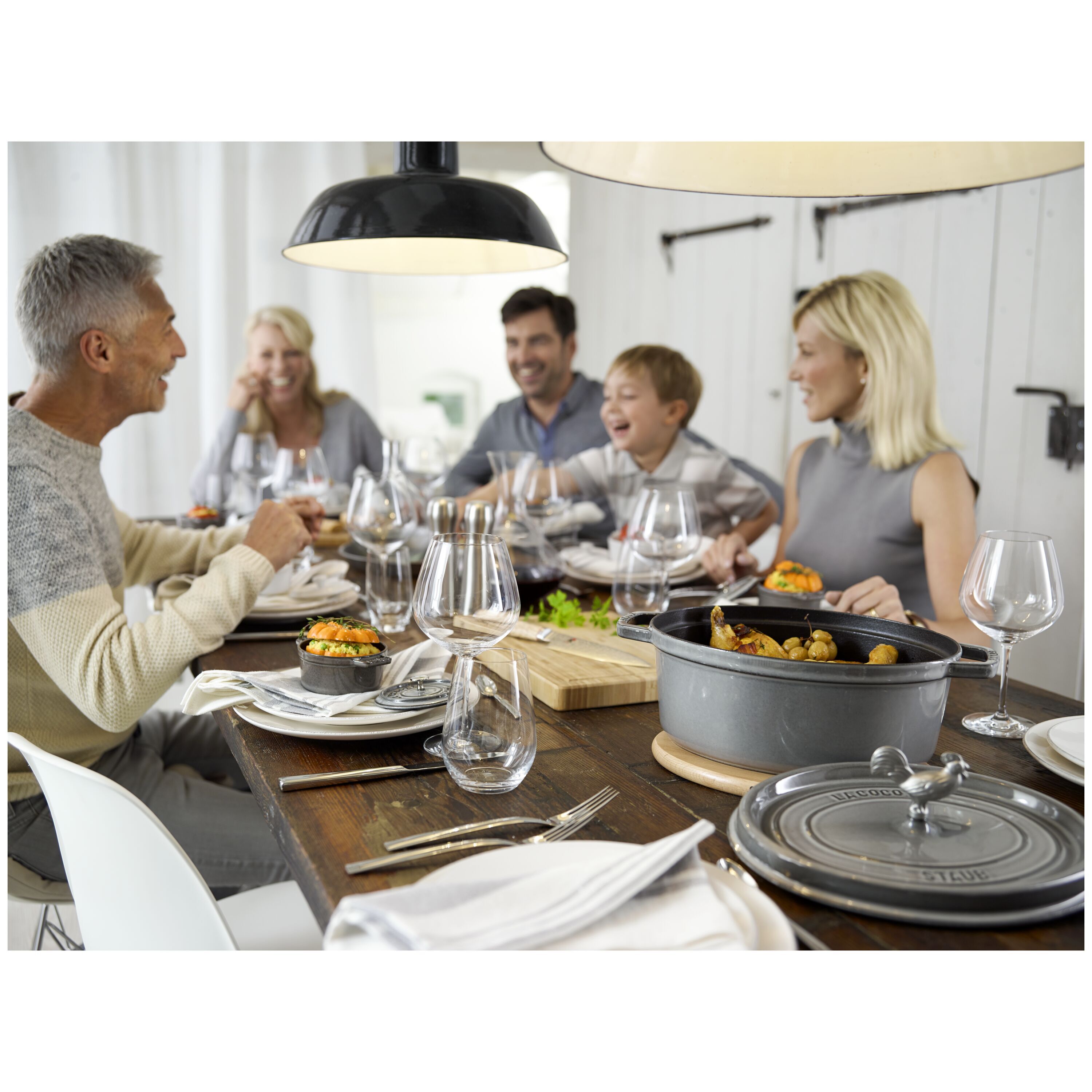 Staub        La Cocotte                Cocotte 17 cm, oval, Graphit-Grau, Gusseisen