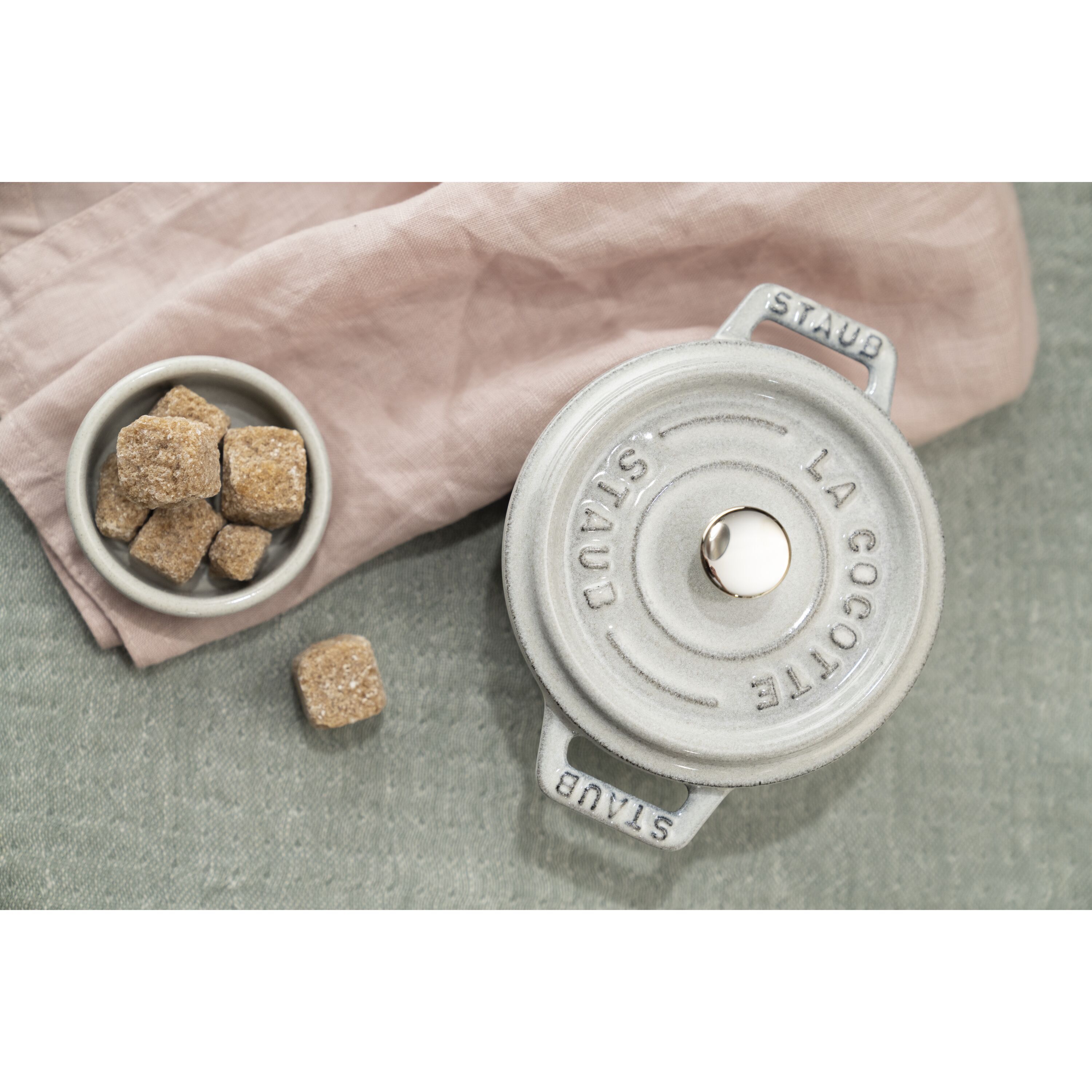 Staub        La Cocotte                Mini Cocotte 10 cm, rund, Weisser Trüffel, Gusseisen