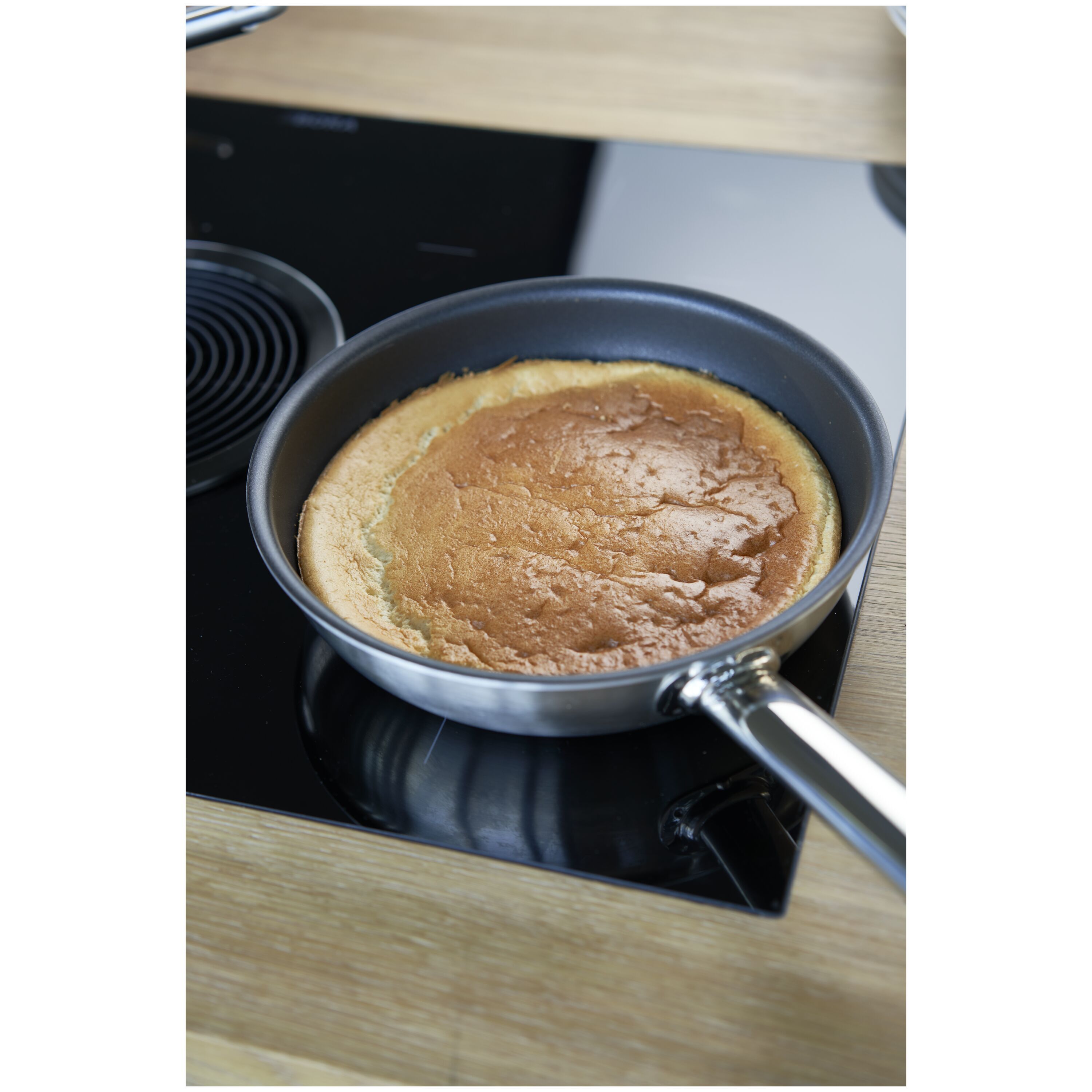 ZWILLING        Pro                Bratpfanne 26 cm, 18/10 Edelstahl, Silber-Schwarz