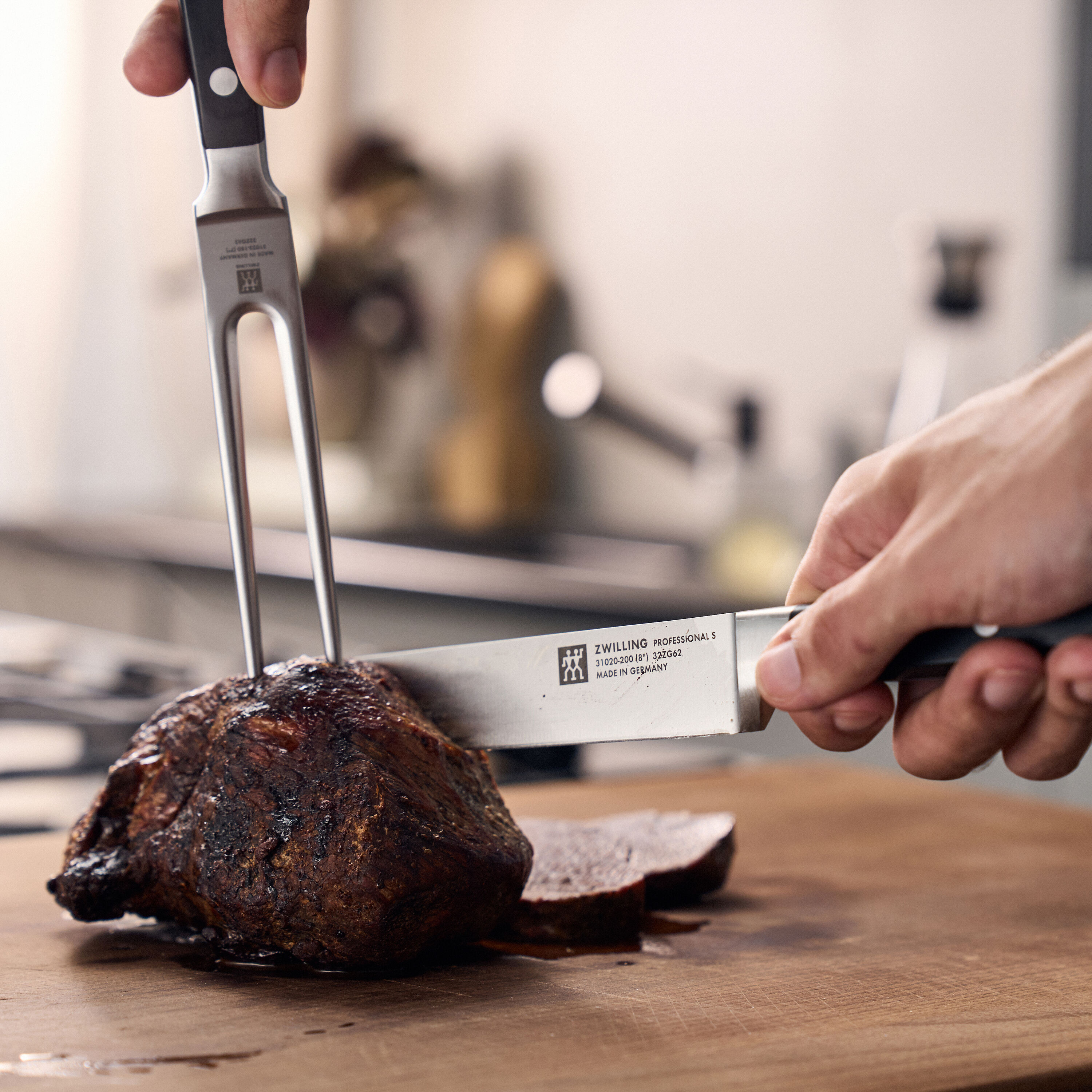 ZWILLING        Professional S                Fleischmesser 20 cm, Glattschliff