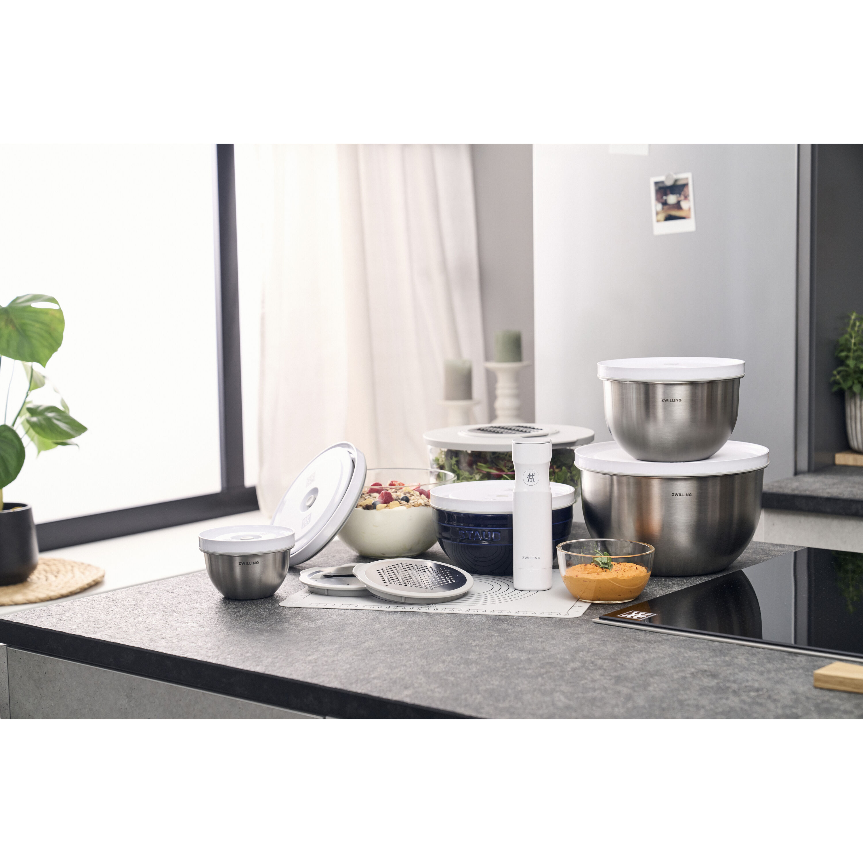 ZWILLING        Fresh & Save BOWLS                Vakuumschüssel M / 18 cm, Edelstahl, Silber