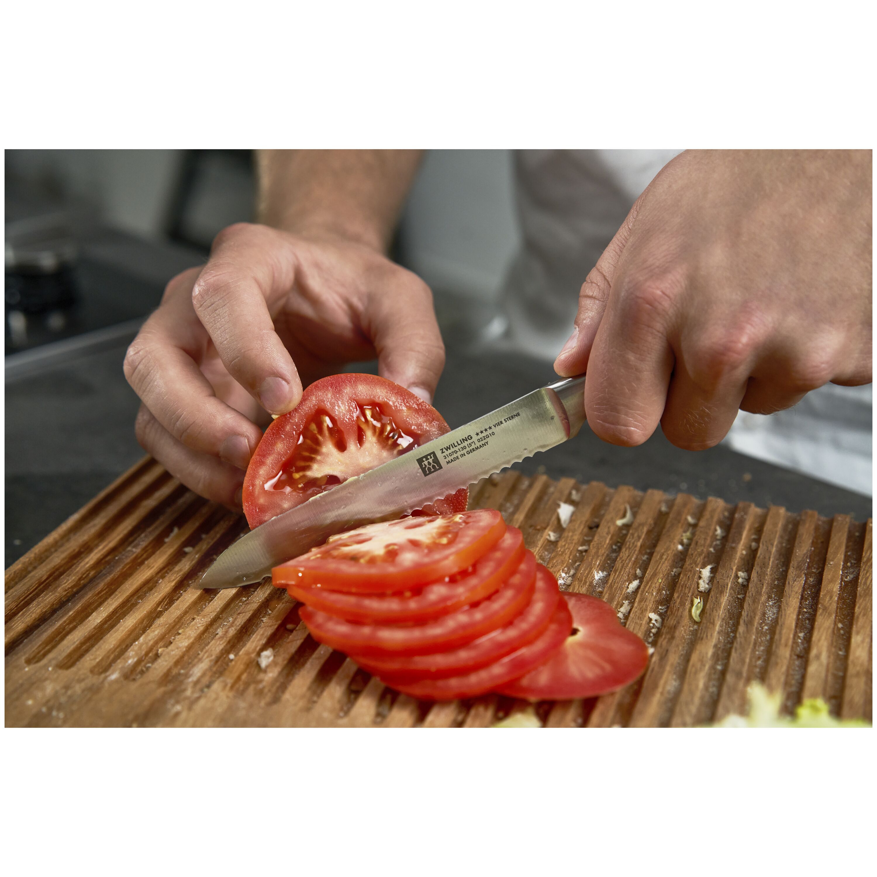 ZWILLING        **** VIER STERNE                Universalmesser 13 cm, Wellenschliff