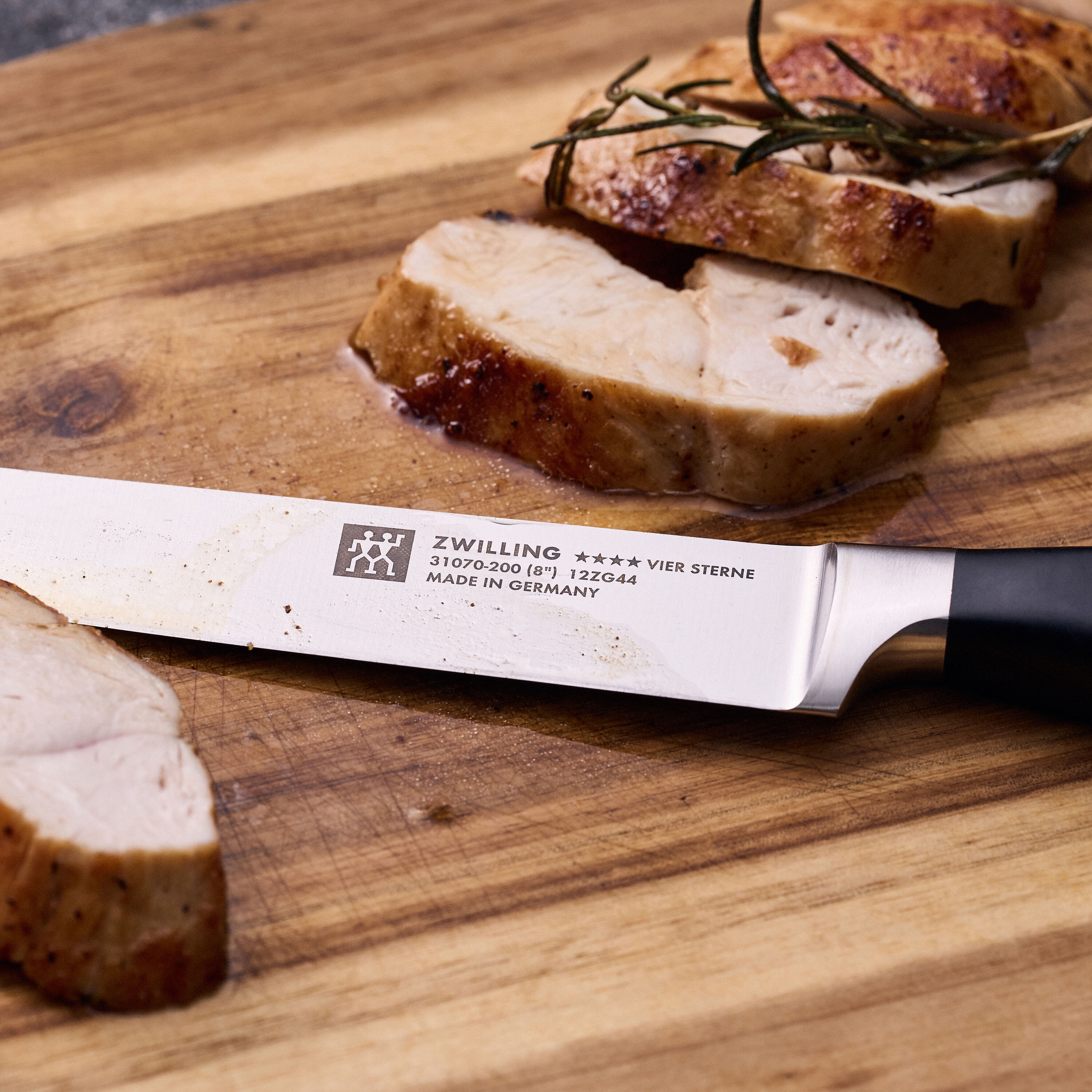ZWILLING        **** VIER STERNE                Fleischmesser 20 cm, Glattschliff