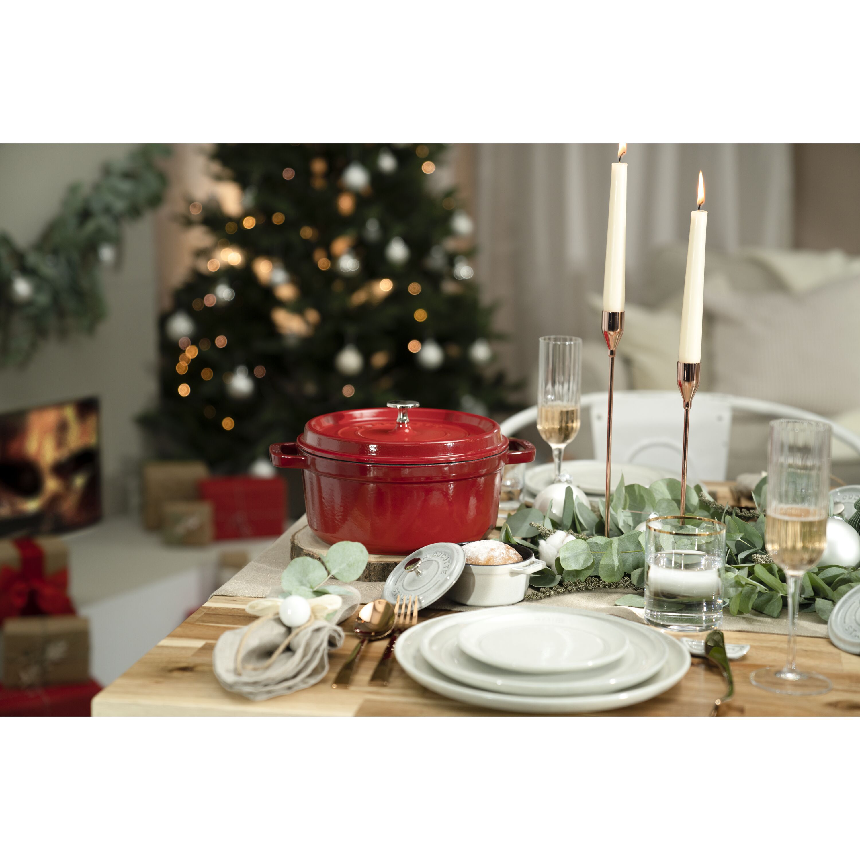 Staub        La Cocotte                Cocotte 24 cm, rund, Kirsch-Rot, Gusseisen