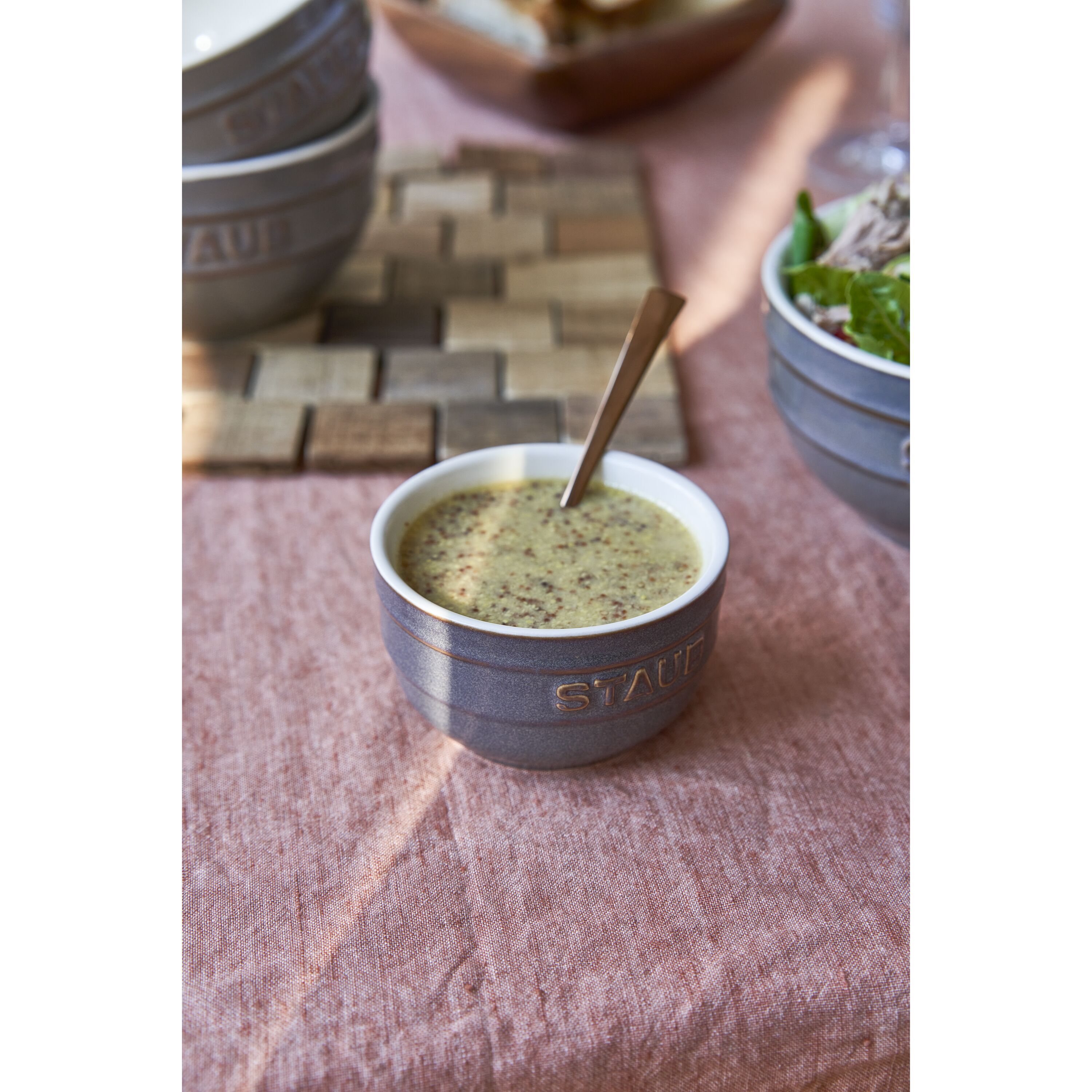 Staub        Ceramique                Förmchenset 9 cm / 2-tlg, rund, Antik-Grau, Keramik