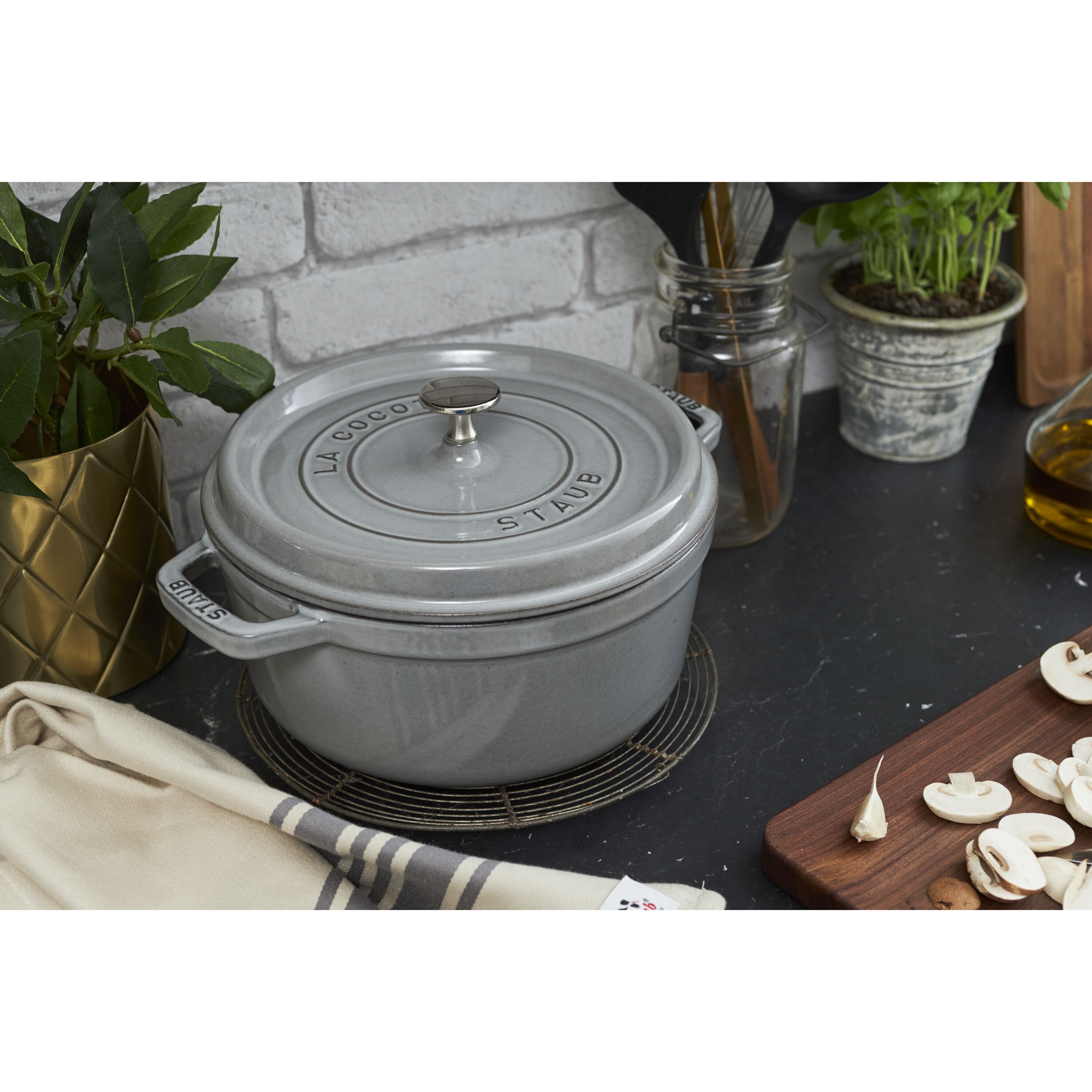 Staub        La Cocotte                Cocotte 20 cm, rund, Graphit-Grau, Gusseisen