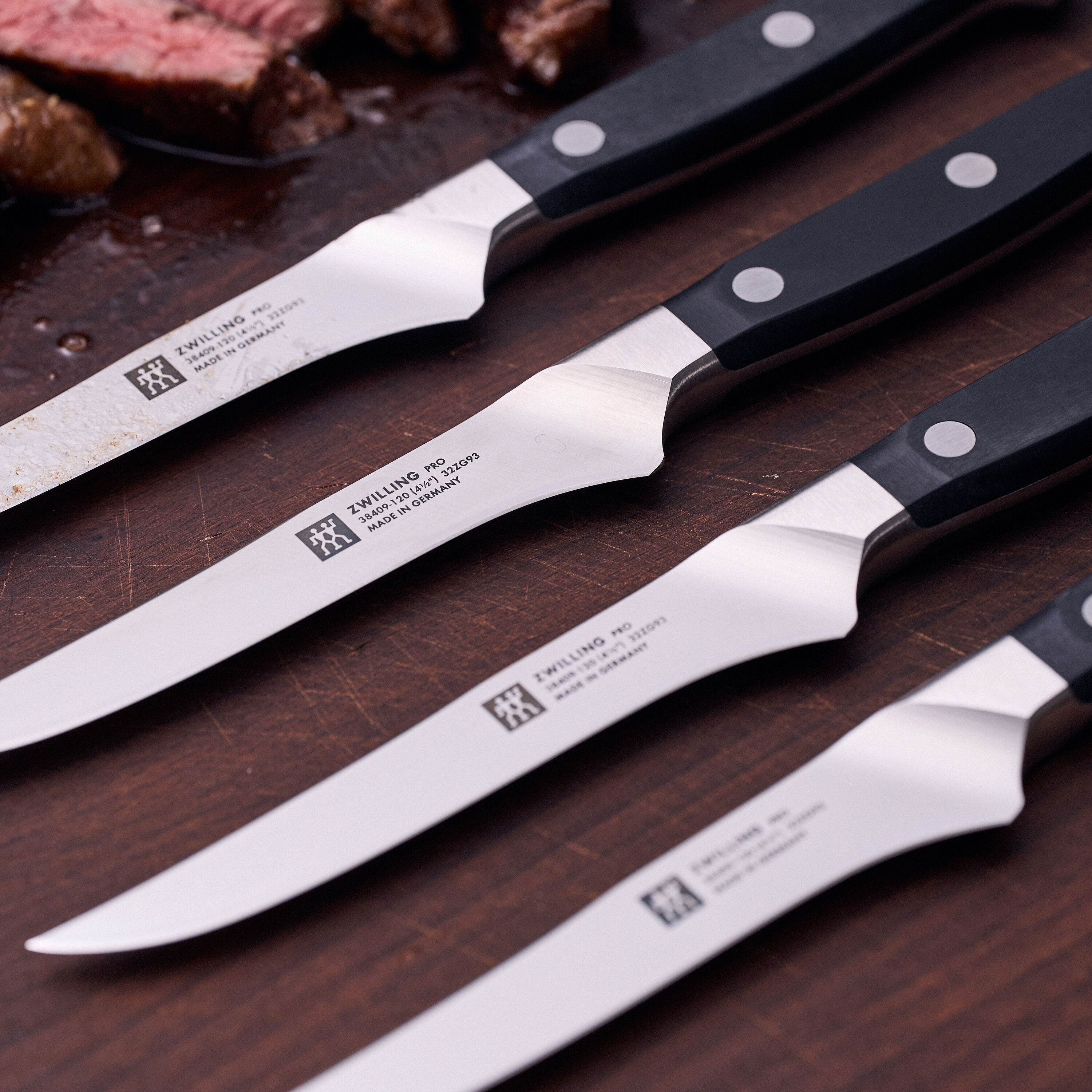 ZWILLING        Pro                Steakmesserset 4-tlg