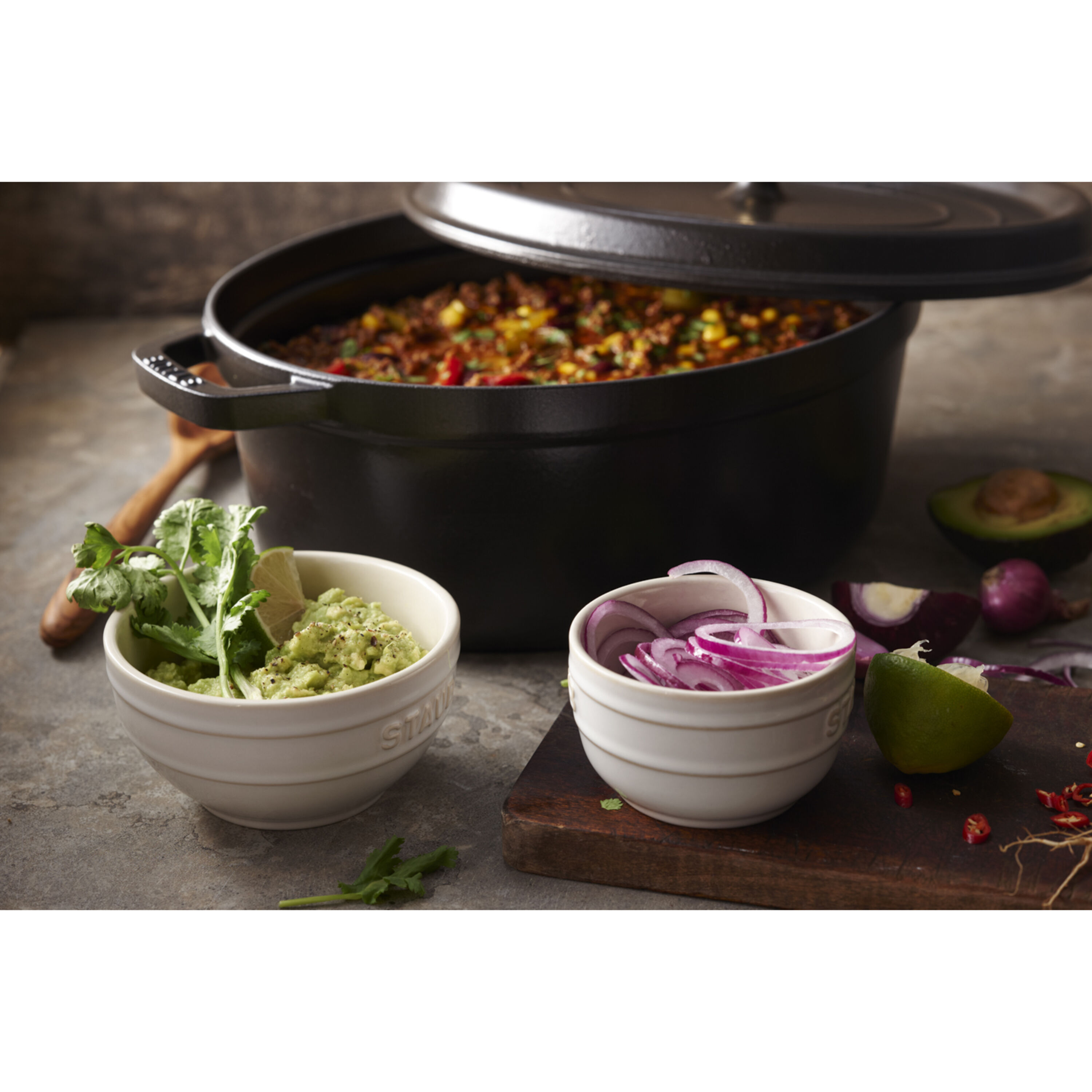Staub        La Cocotte                Cocotte 41 cm, oval, Schwarz, Gusseisen