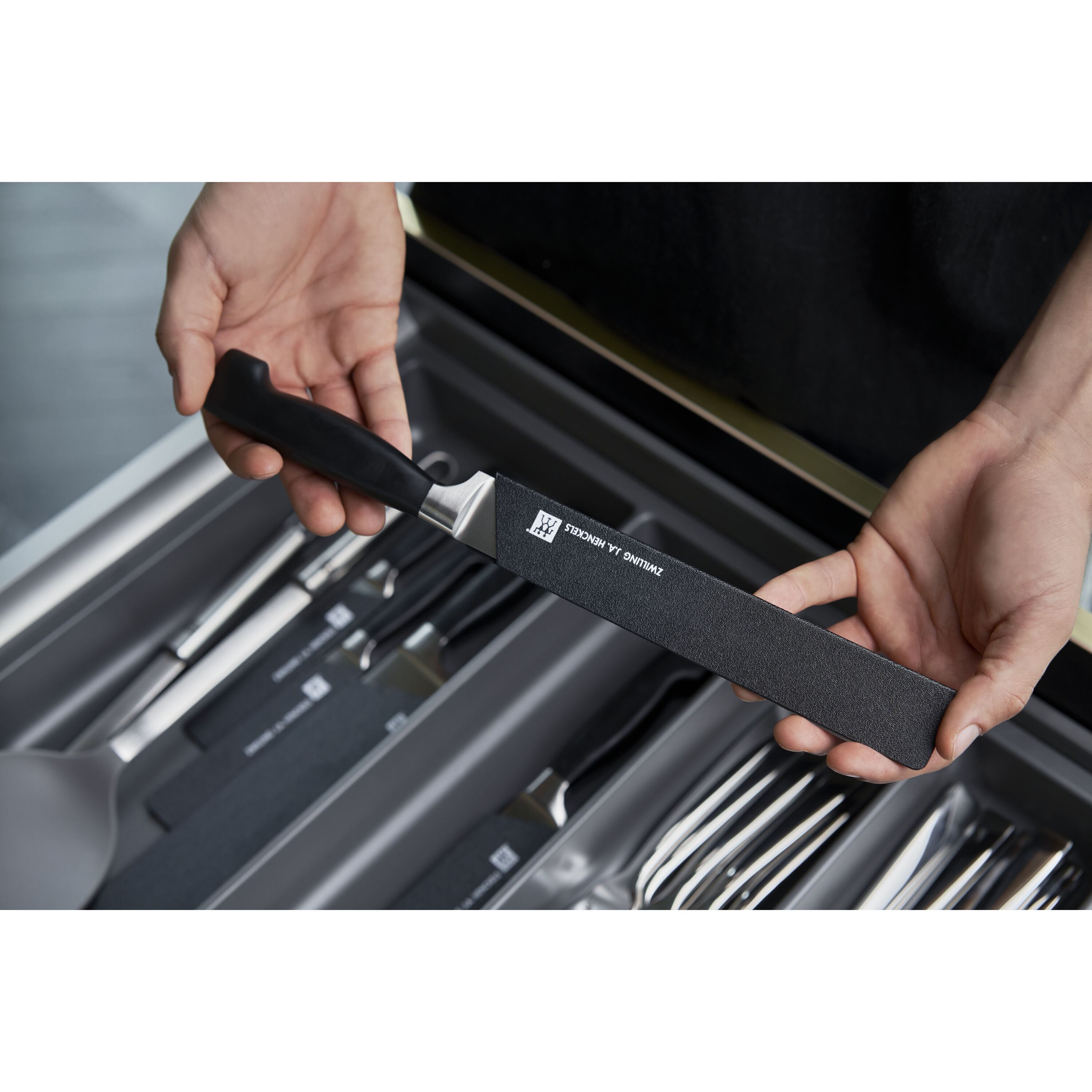 ZWILLING                        Messerstulpe 27 cm, Kunststoff