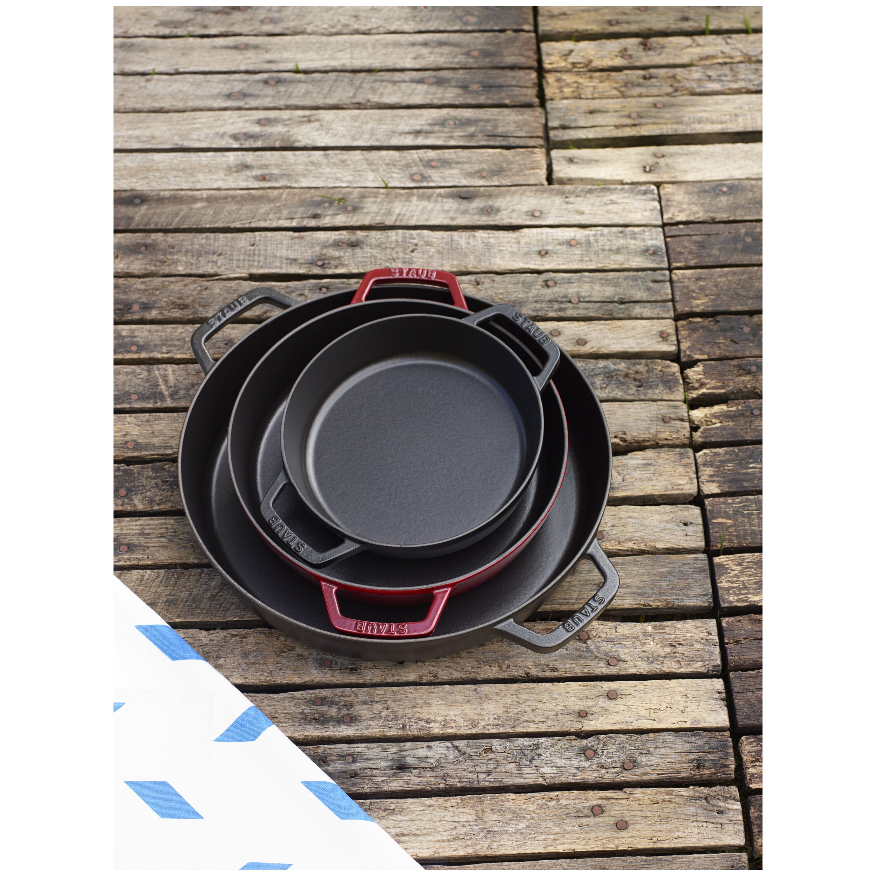 Staub        Pans                Paella-Pfanne 34 cm, Gusseisen, Schwarz