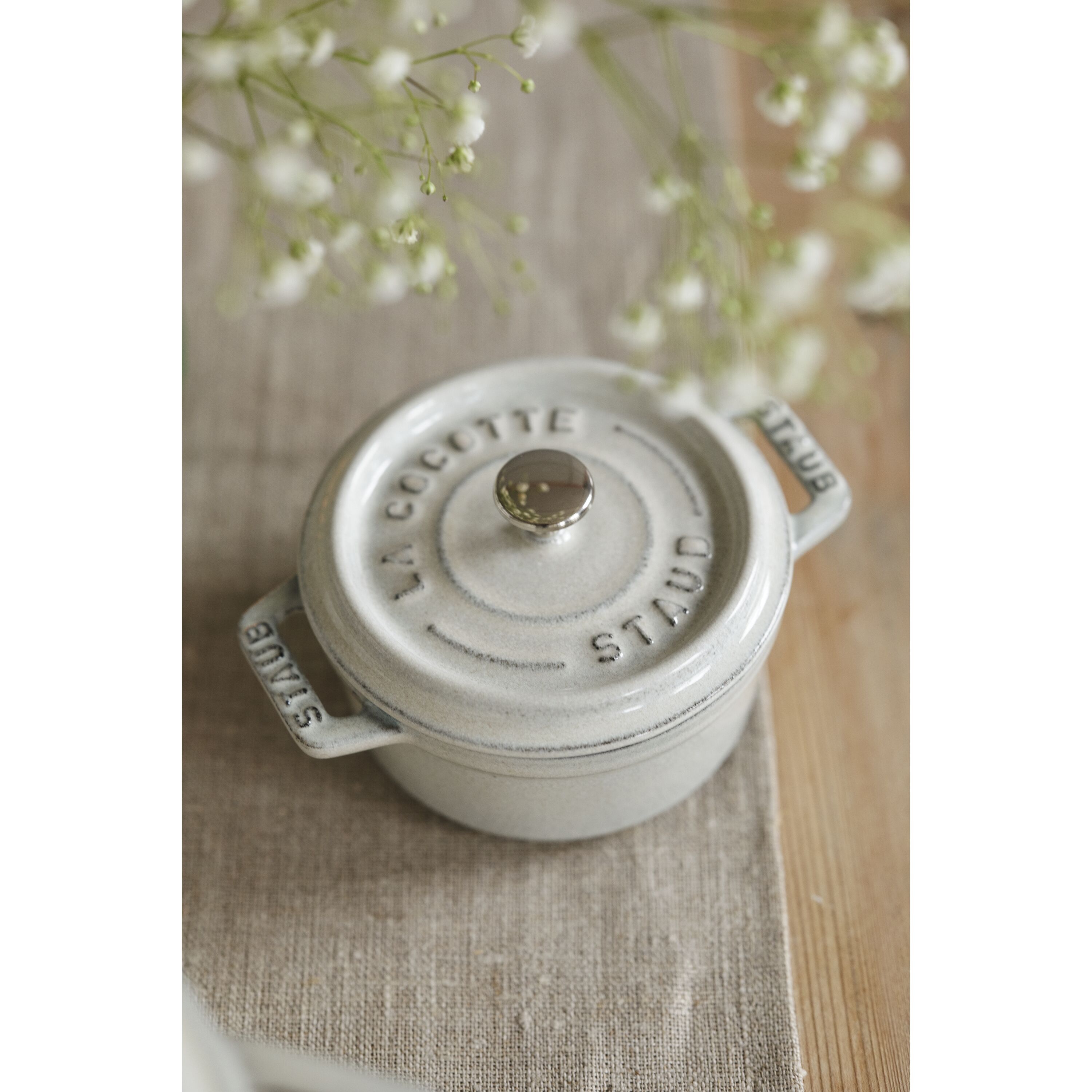 Staub        La Cocotte                Mini Cocotte 10 cm, rund, Weisser Trüffel, Gusseisen