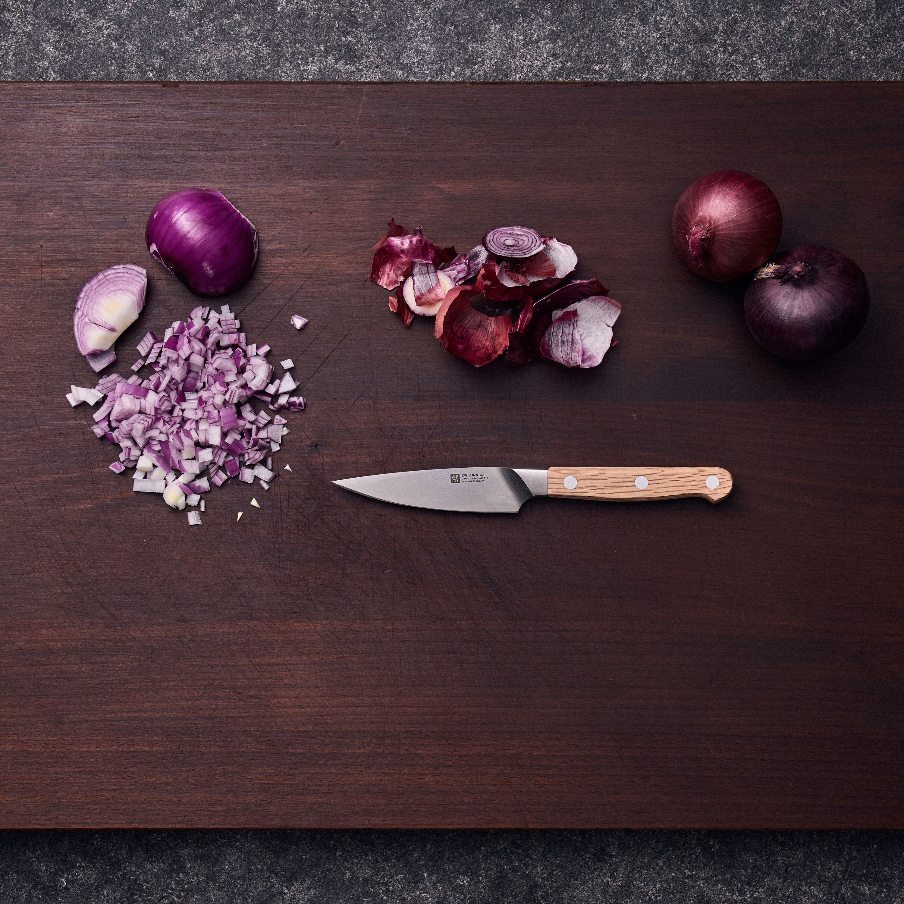 ZWILLING        Pro Wood                Spick- und Garniermesser 10 cm, Steineiche