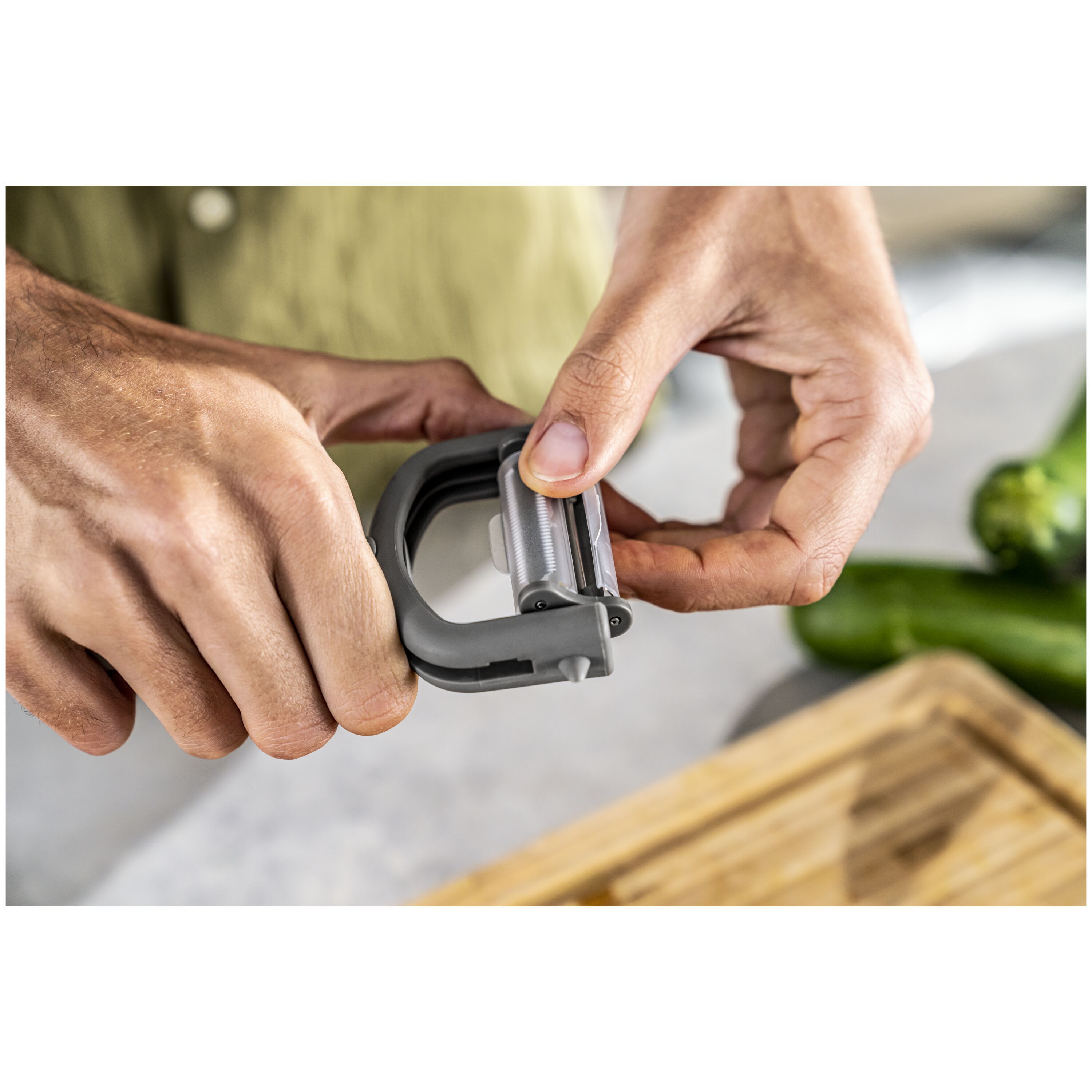 ZWILLING        Z-Cut                5-in-1 Sparschäler, Grau