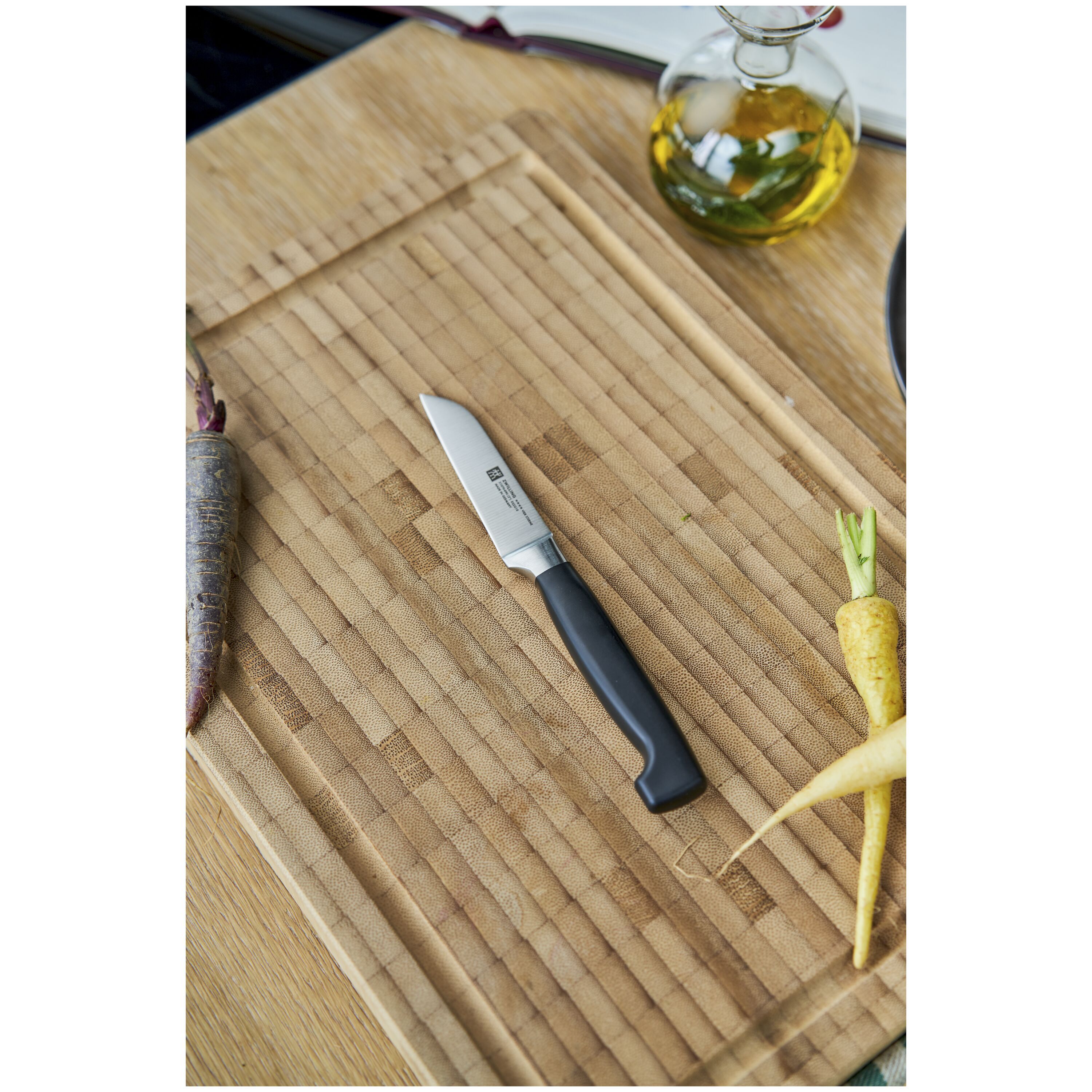 ZWILLING        **** VIER STERNE                Gemüsemesser 8 cm