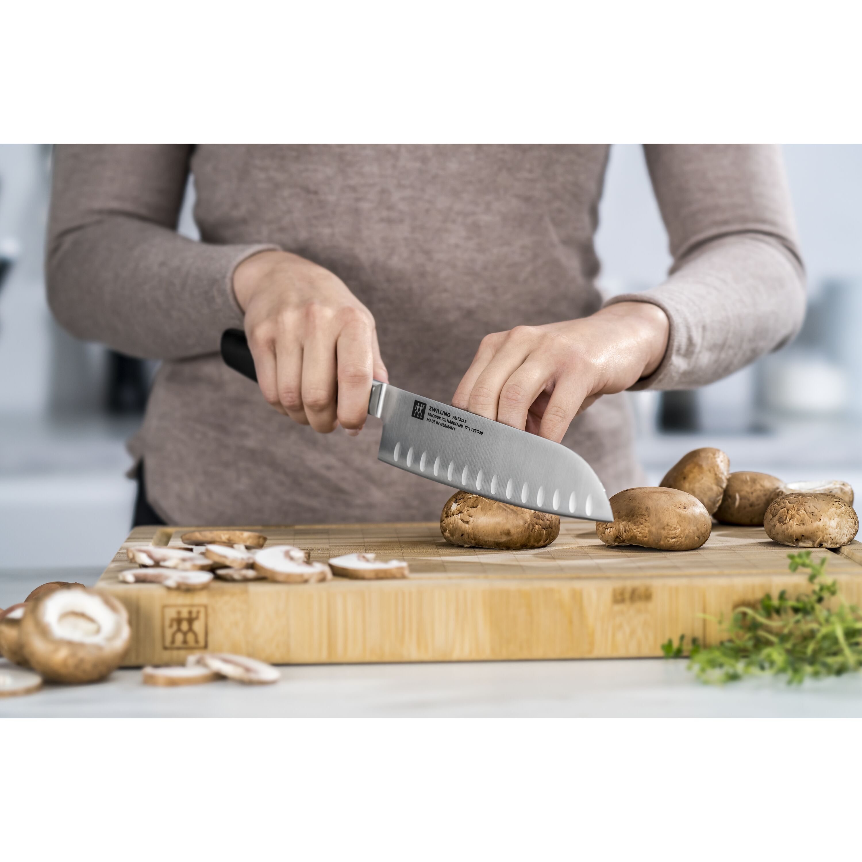 ZWILLING        All * Star                Santokumesser 18 cm, Silber