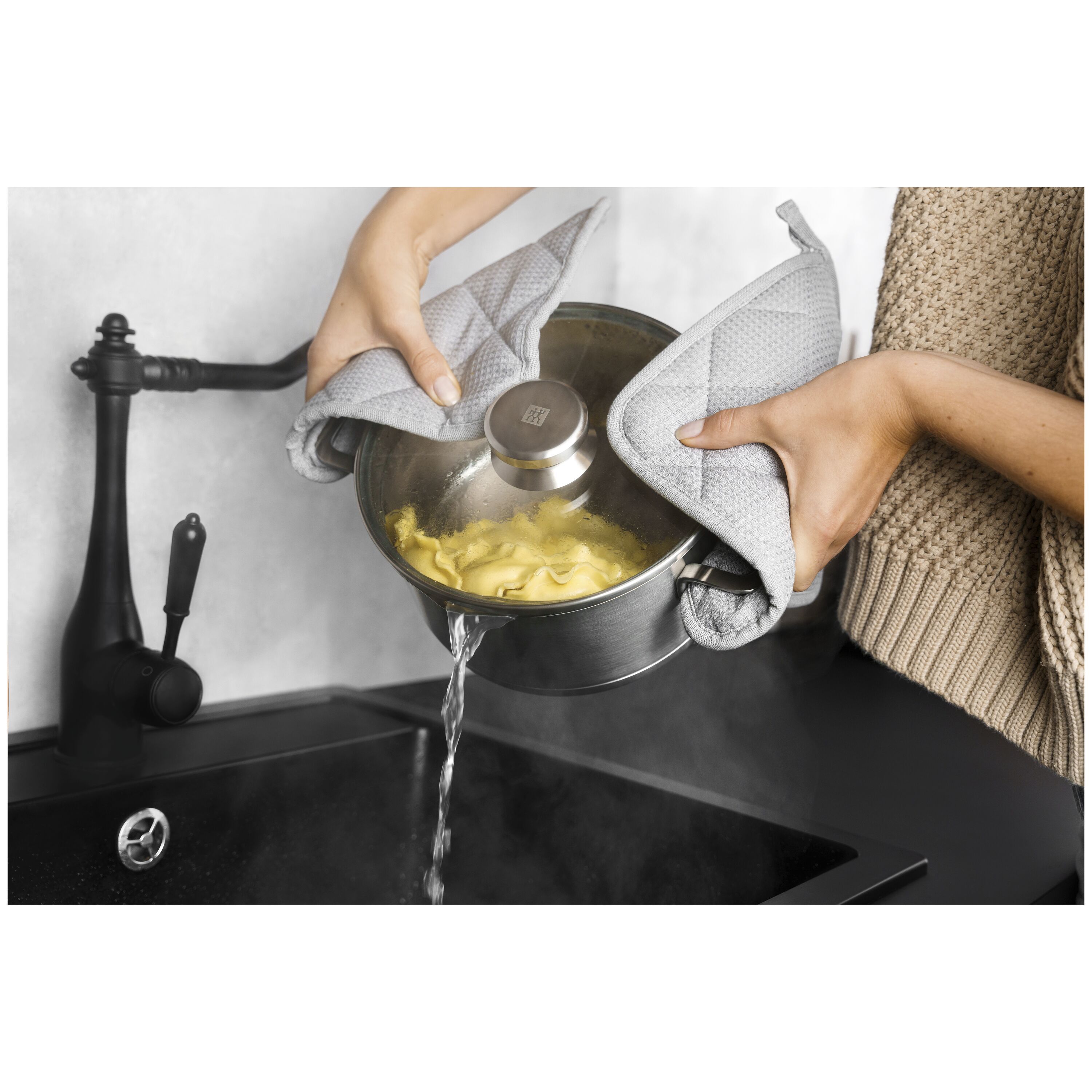 ZWILLING        Pouristic                Kochtopf 24 cm, Edelstahl