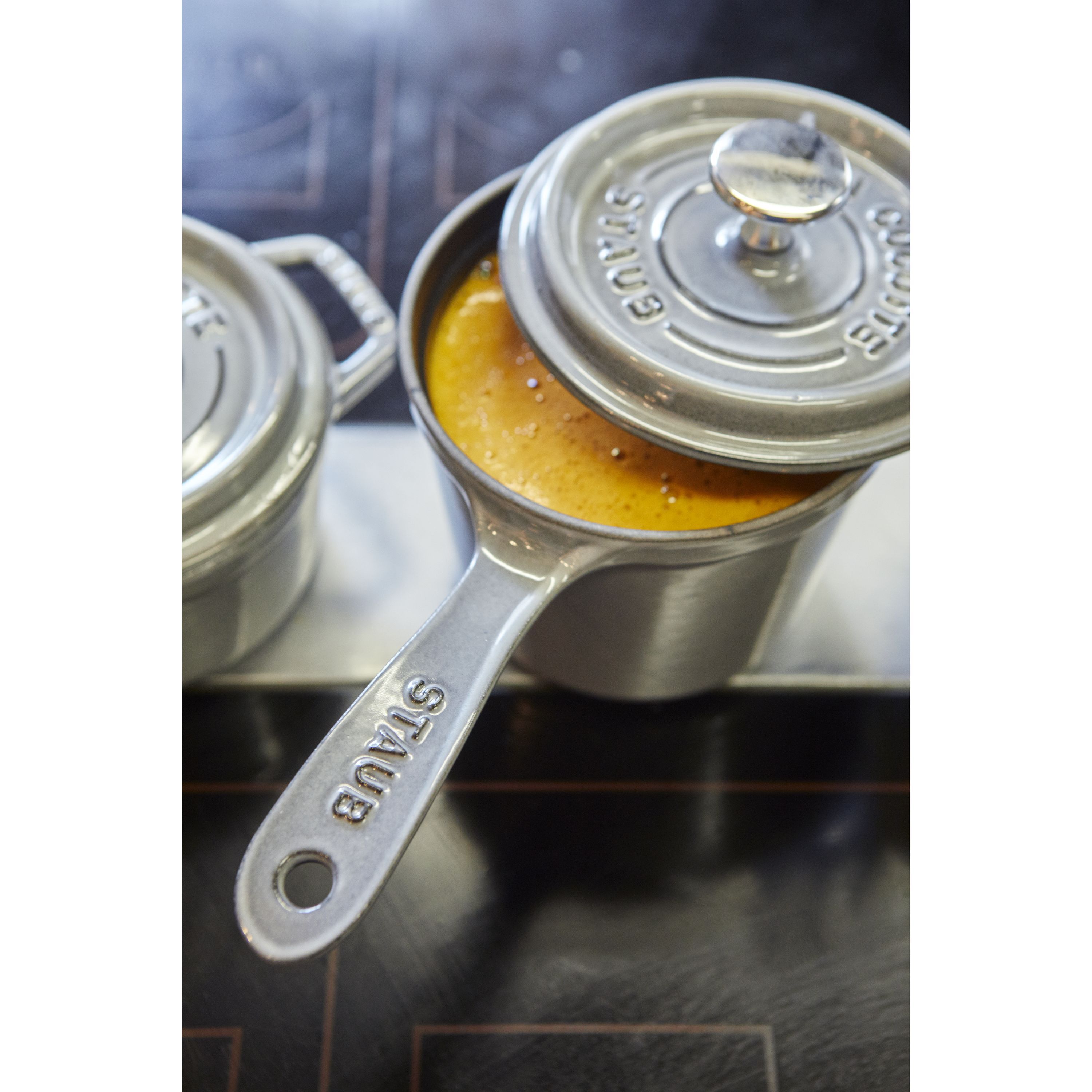 Staub        Specialities                Stieltopf 14 cm, Gusseisen, Graphit-Grau