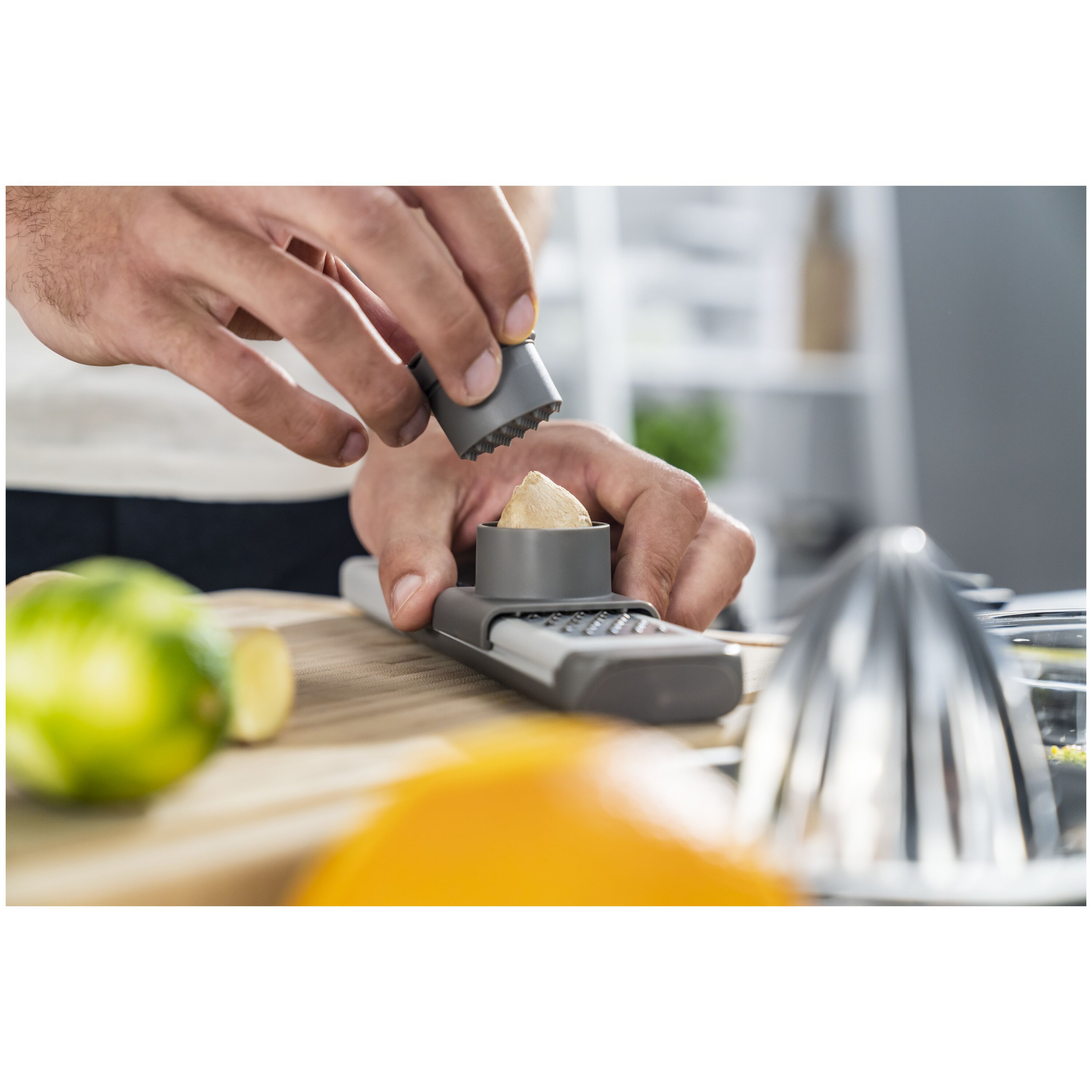 ZWILLING        Z-Cut                Feinreibe, Grau