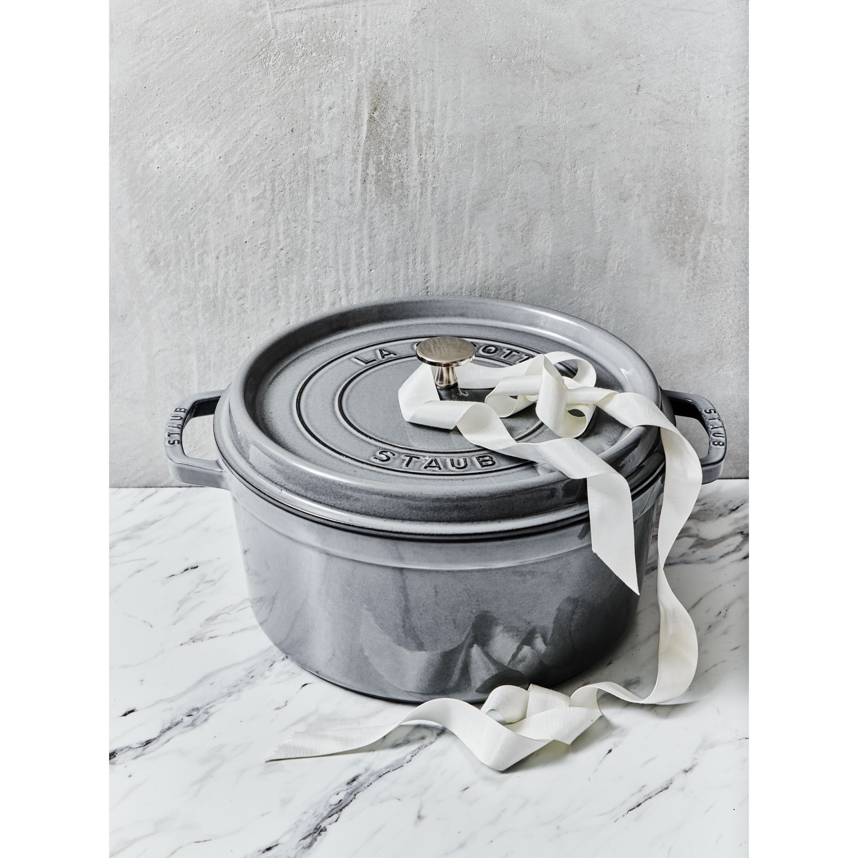 Staub        La Cocotte                Cocotte 30 cm, rund, Graphit-Grau, Gusseisen