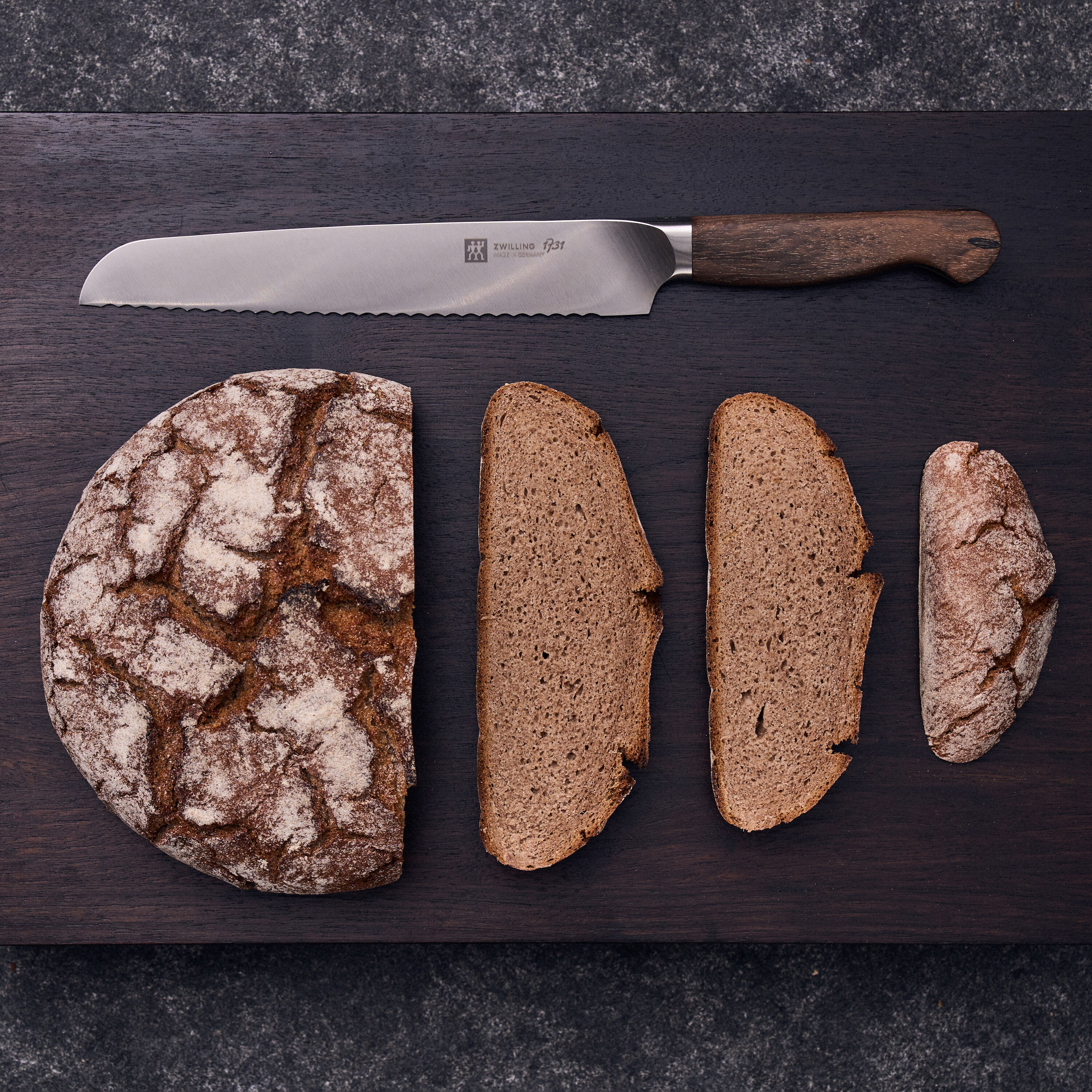 ZWILLING        1731                Brotmesser 20 cm, Wellenschliff