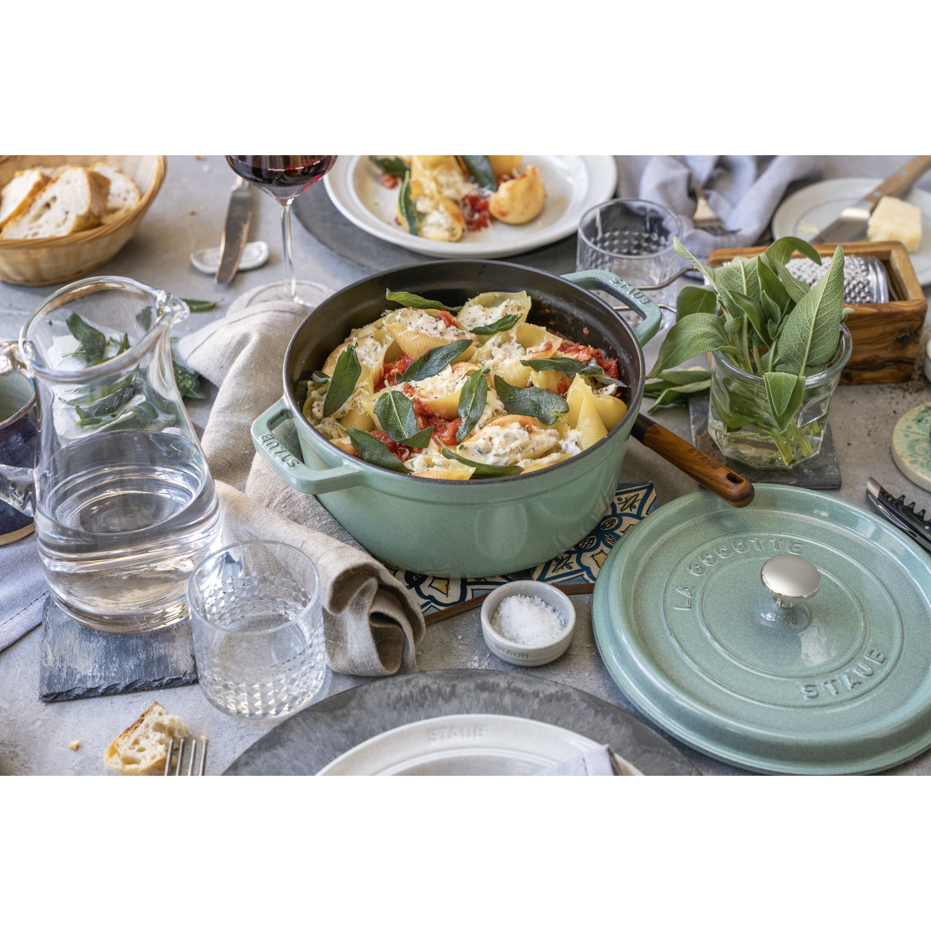 Staub        La Cocotte                Cocotte 26 cm, rund, Salbeigrün, Gusseisen