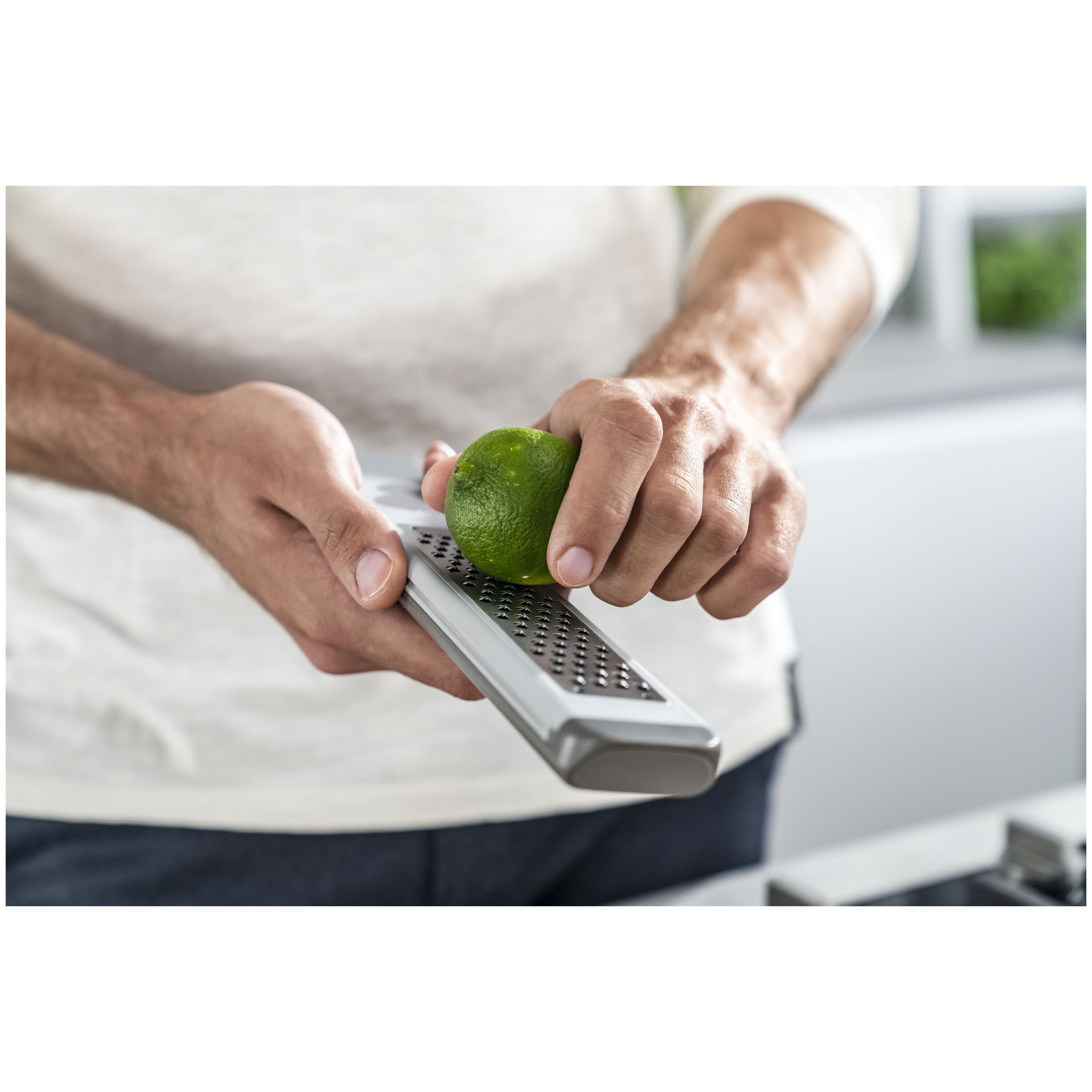 ZWILLING        Z-Cut                Feinreibe, Grau