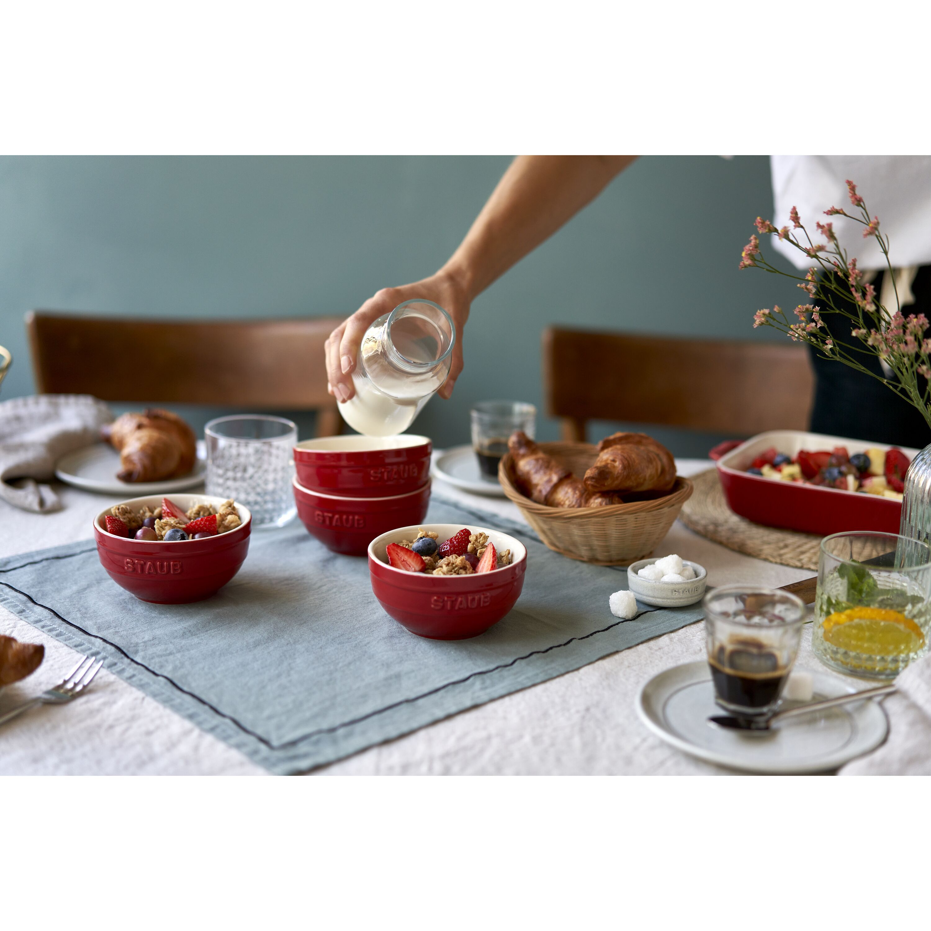ZWILLING        Fresh & Save BOWLS                Schüssel Set mit Vakuumdeckeln/6-Teilig, 12cm/kirsch-rot