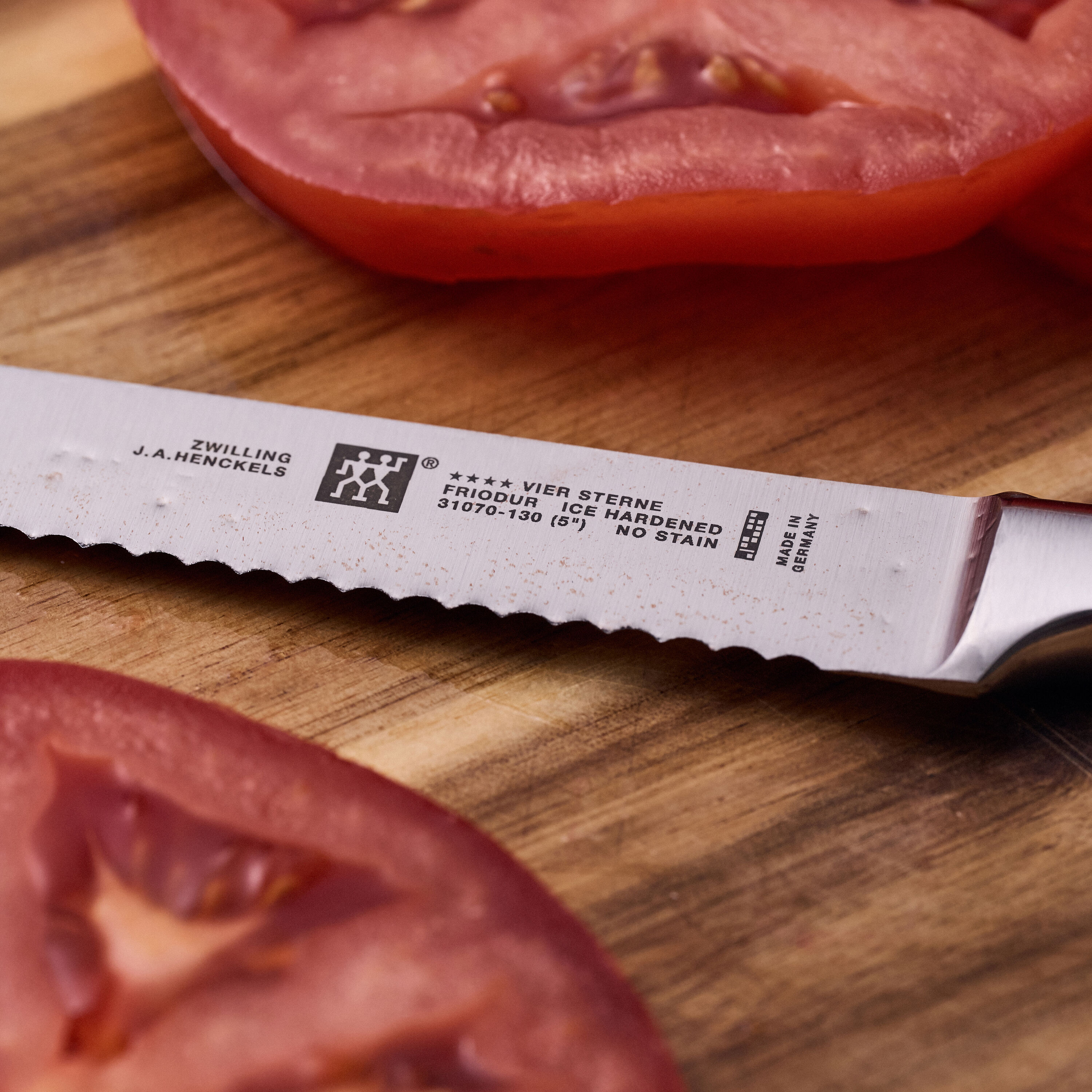 ZWILLING        **** VIER STERNE                Universalmesser 13 cm, Wellenschliff